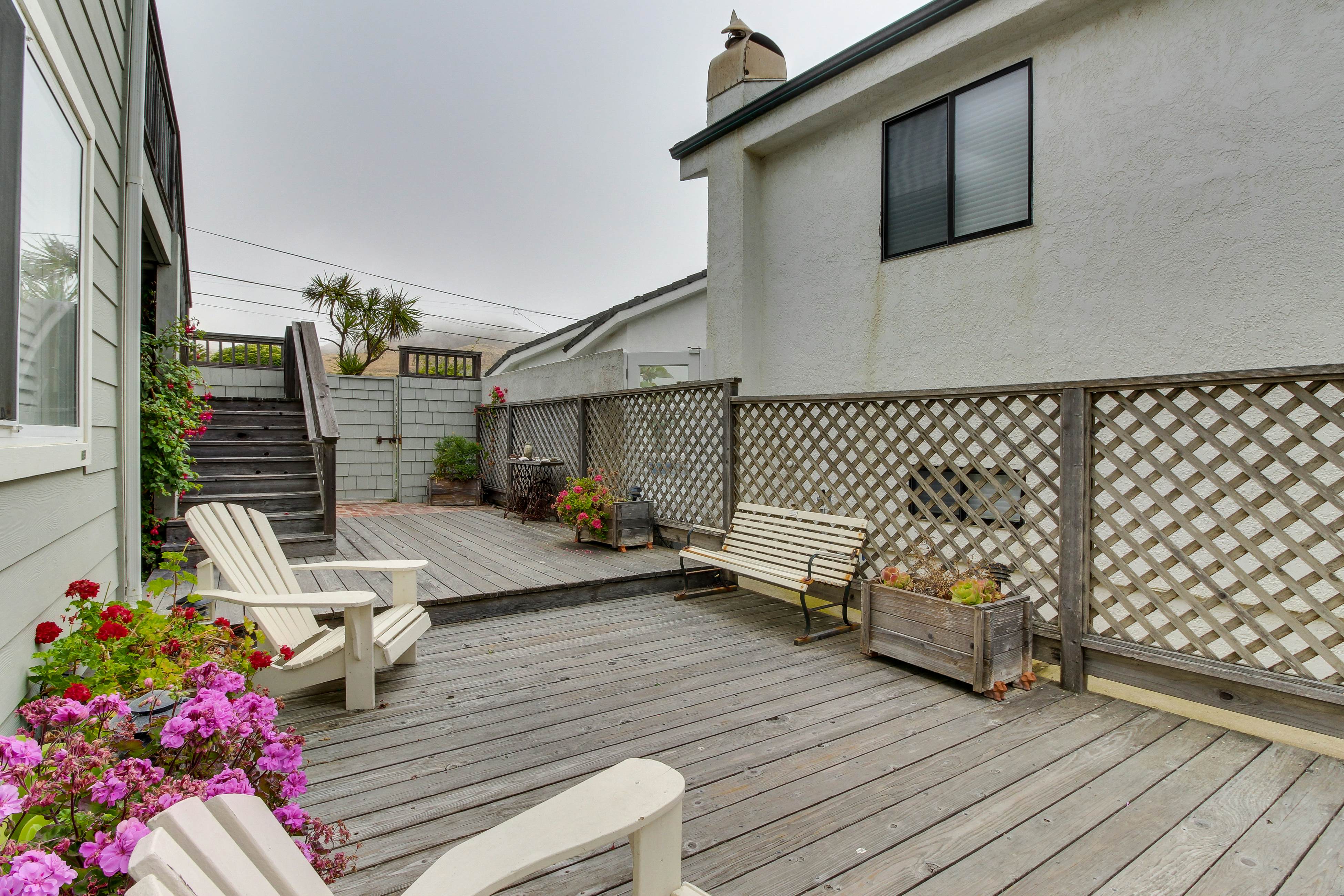 Oceanfront Dream 3 BD Cayucos, CA Vacation Rental Vacasa