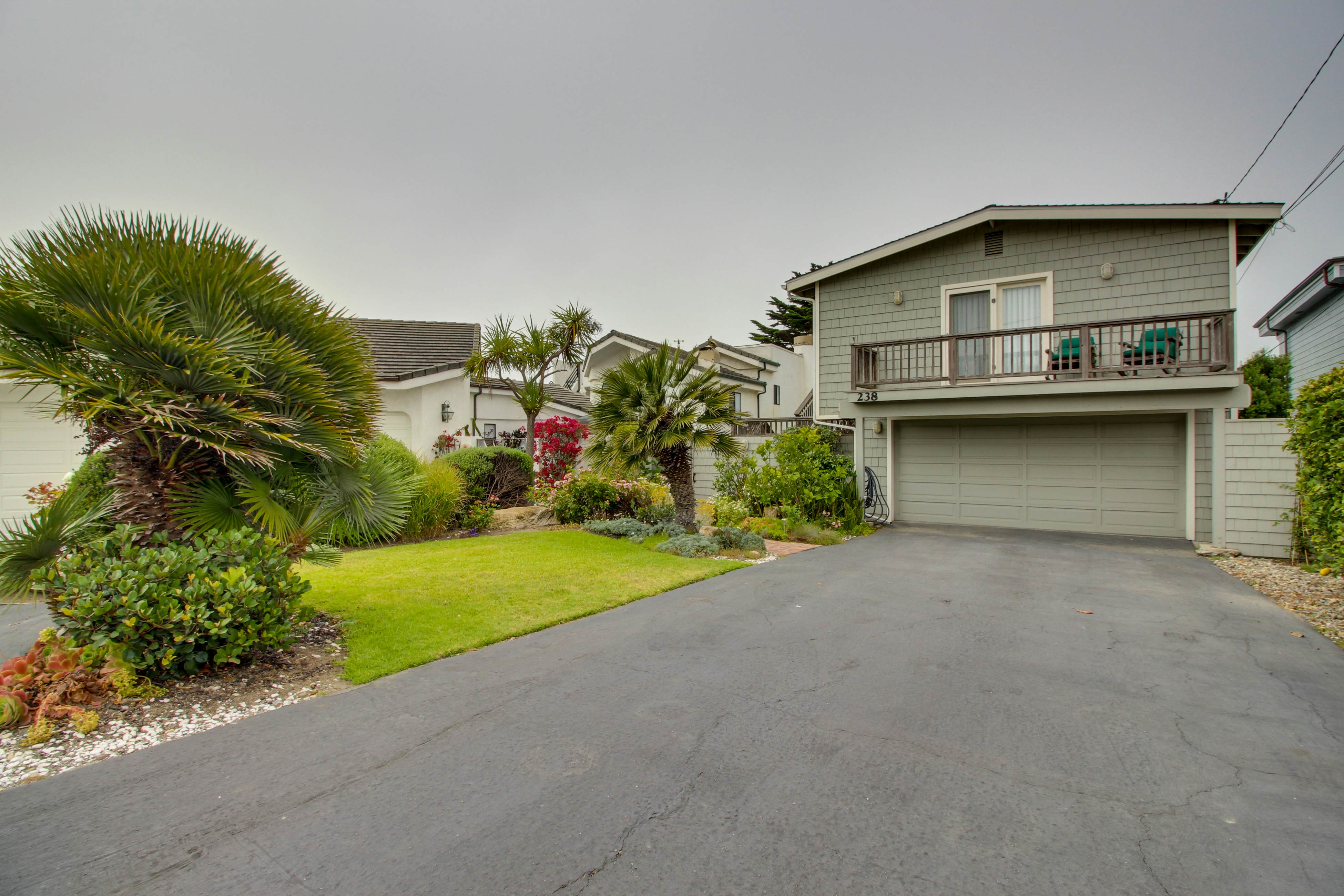 Oceanfront Dream 3 BD Cayucos, CA Vacation Rental Vacasa