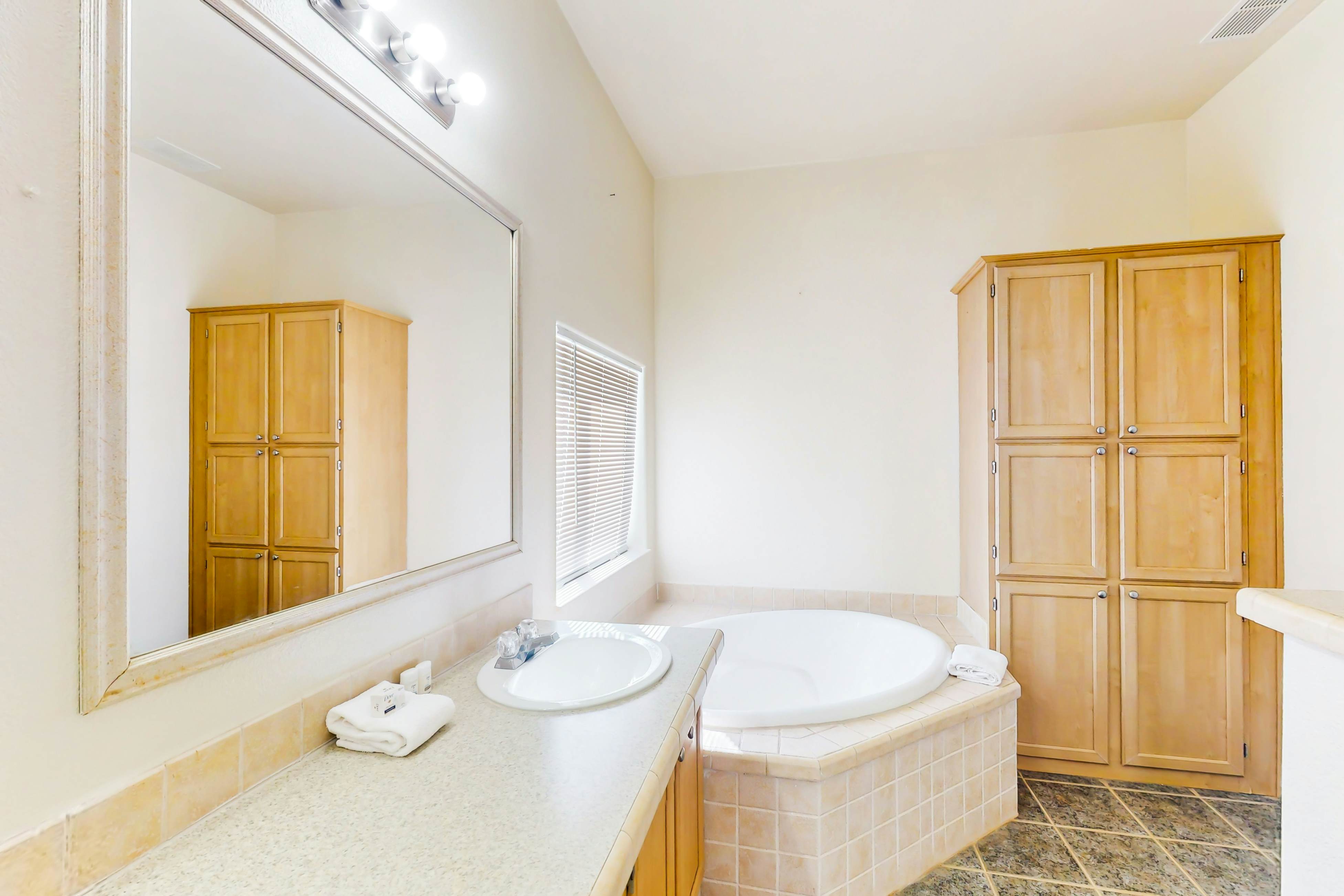 Zerenity Lookout East