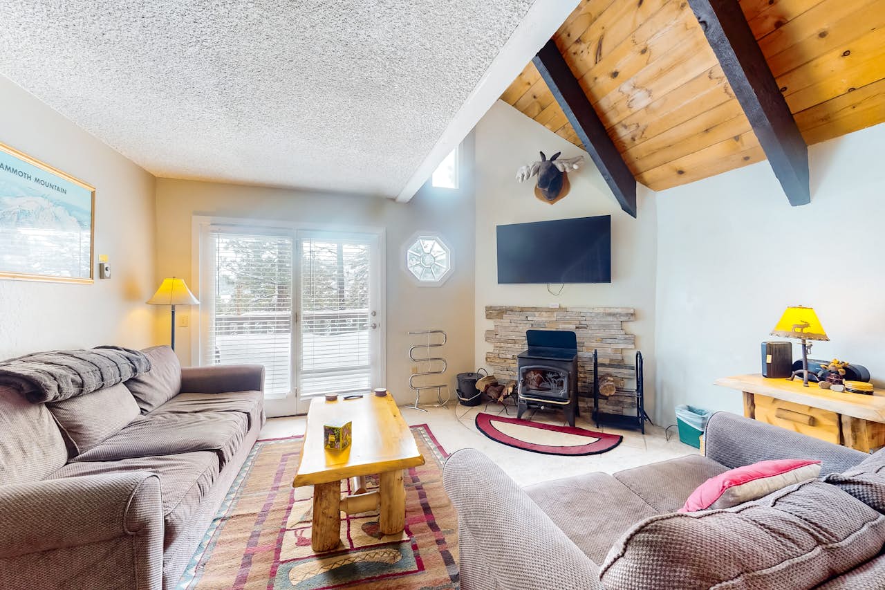 Mammoth View Villas 30 2 BD Mammoth Lakes, CA Vacation Rental Vacasa