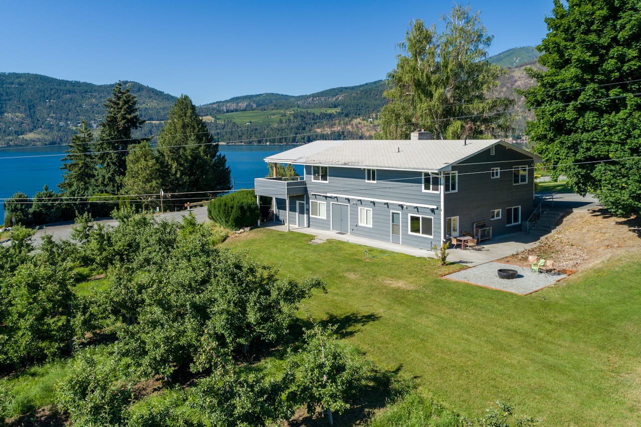 Evening Sunset Retreat 4 BD Vacation Rental in Manson, WA Vacasa