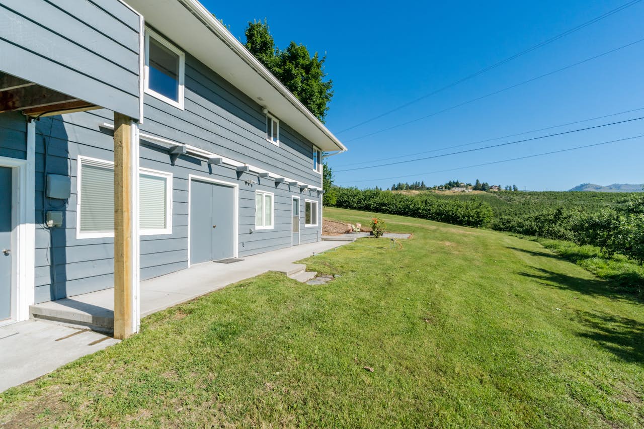 Evening Sunset Retreat 4 BD Vacation Rental in Manson, WA Vacasa