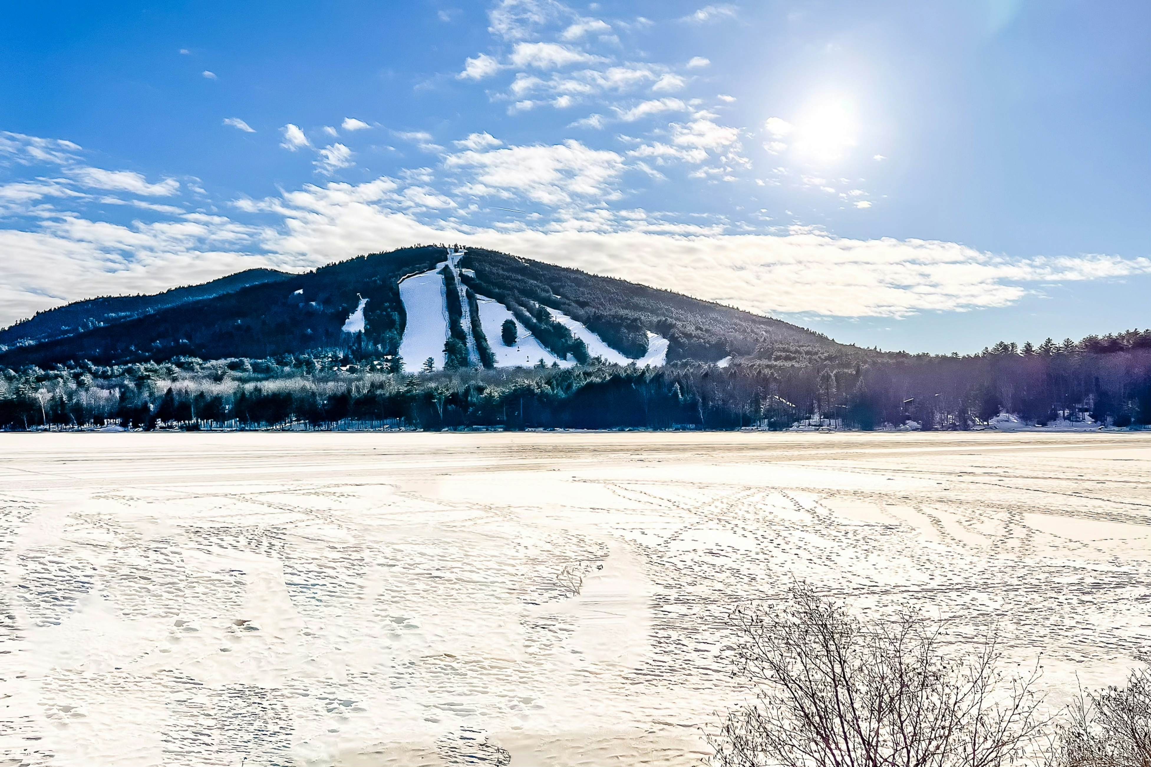 Lake View by the Mountain
