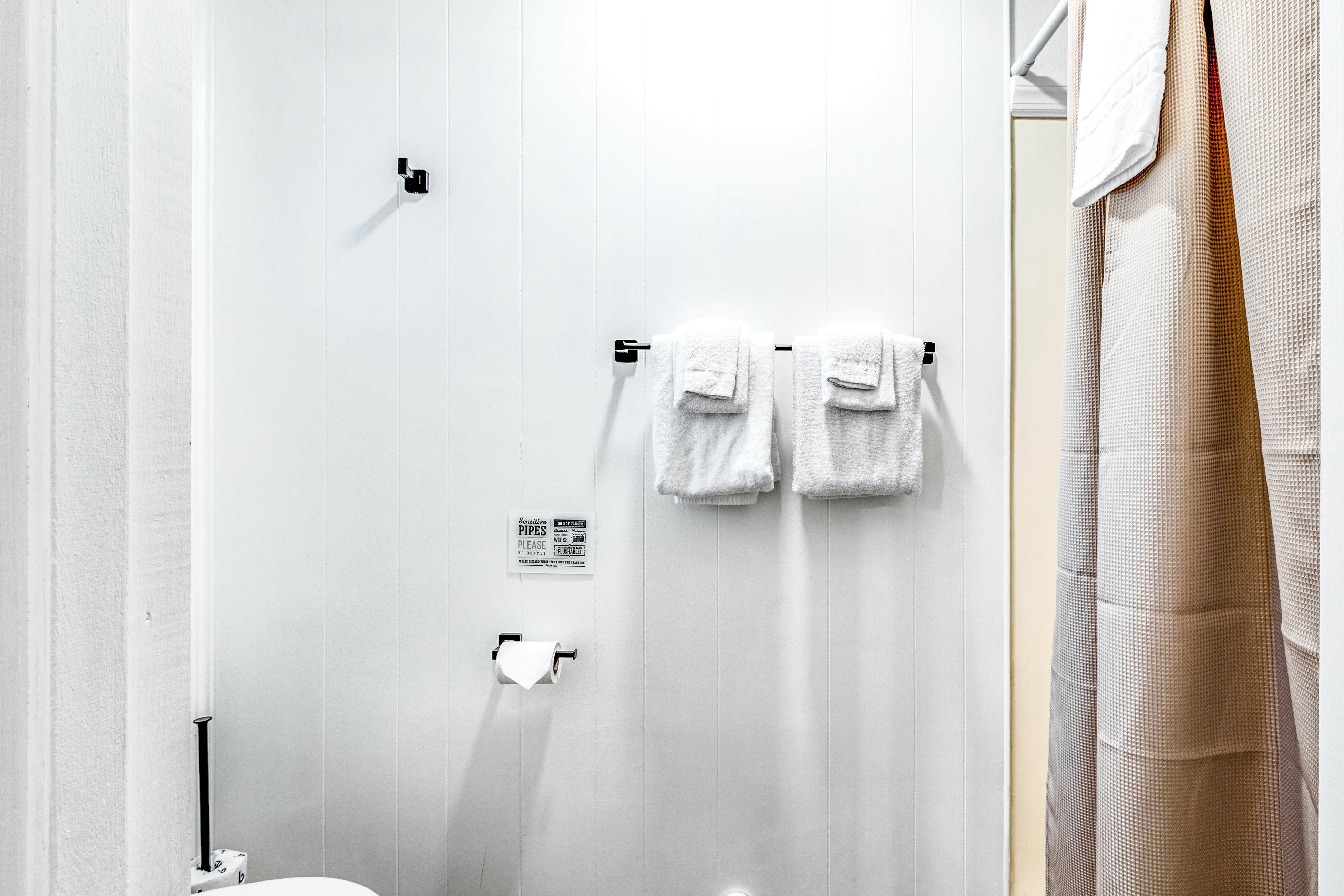 Mount Worthington Room 6 at Mount Walker Inn