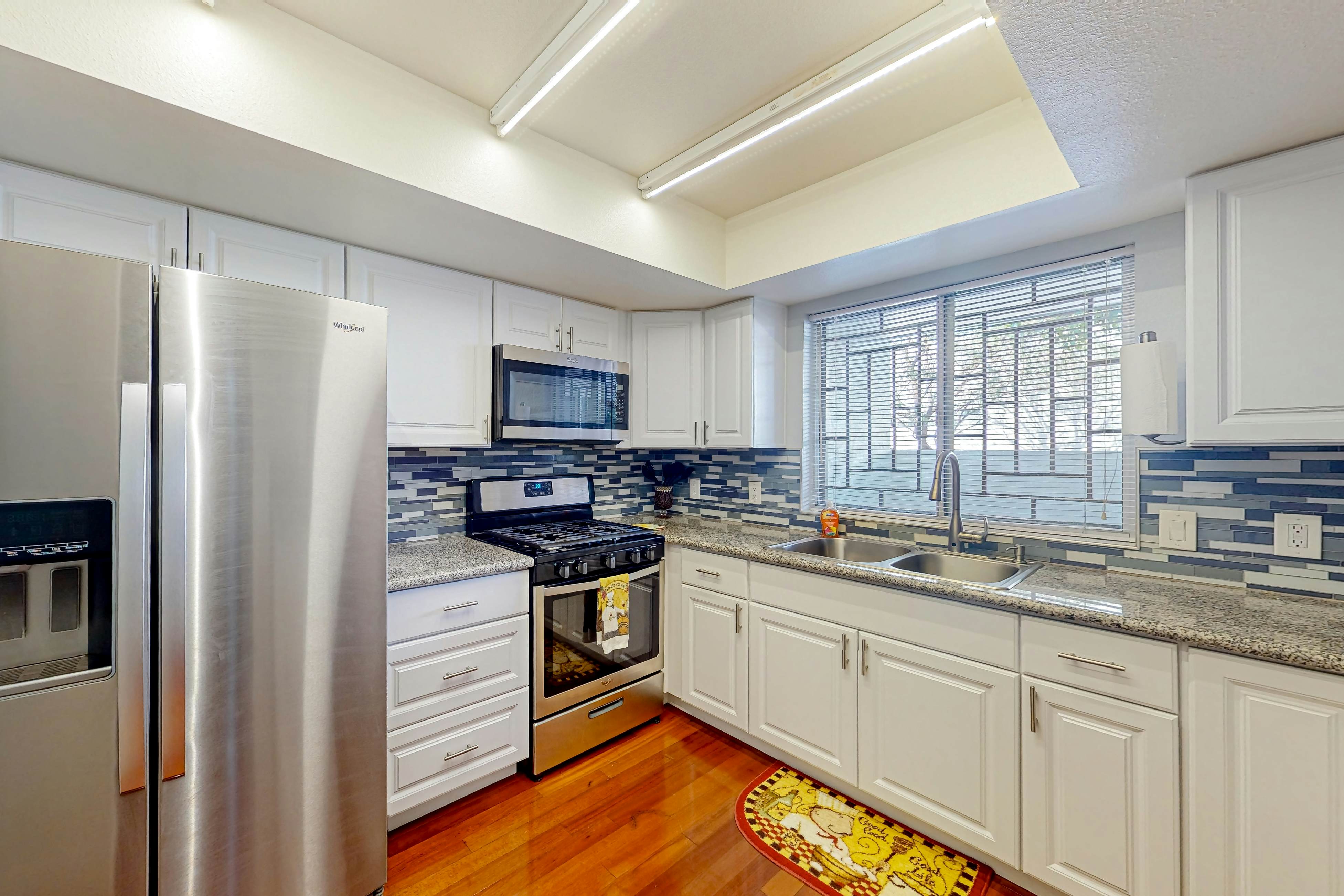 Happy Hours Townhome