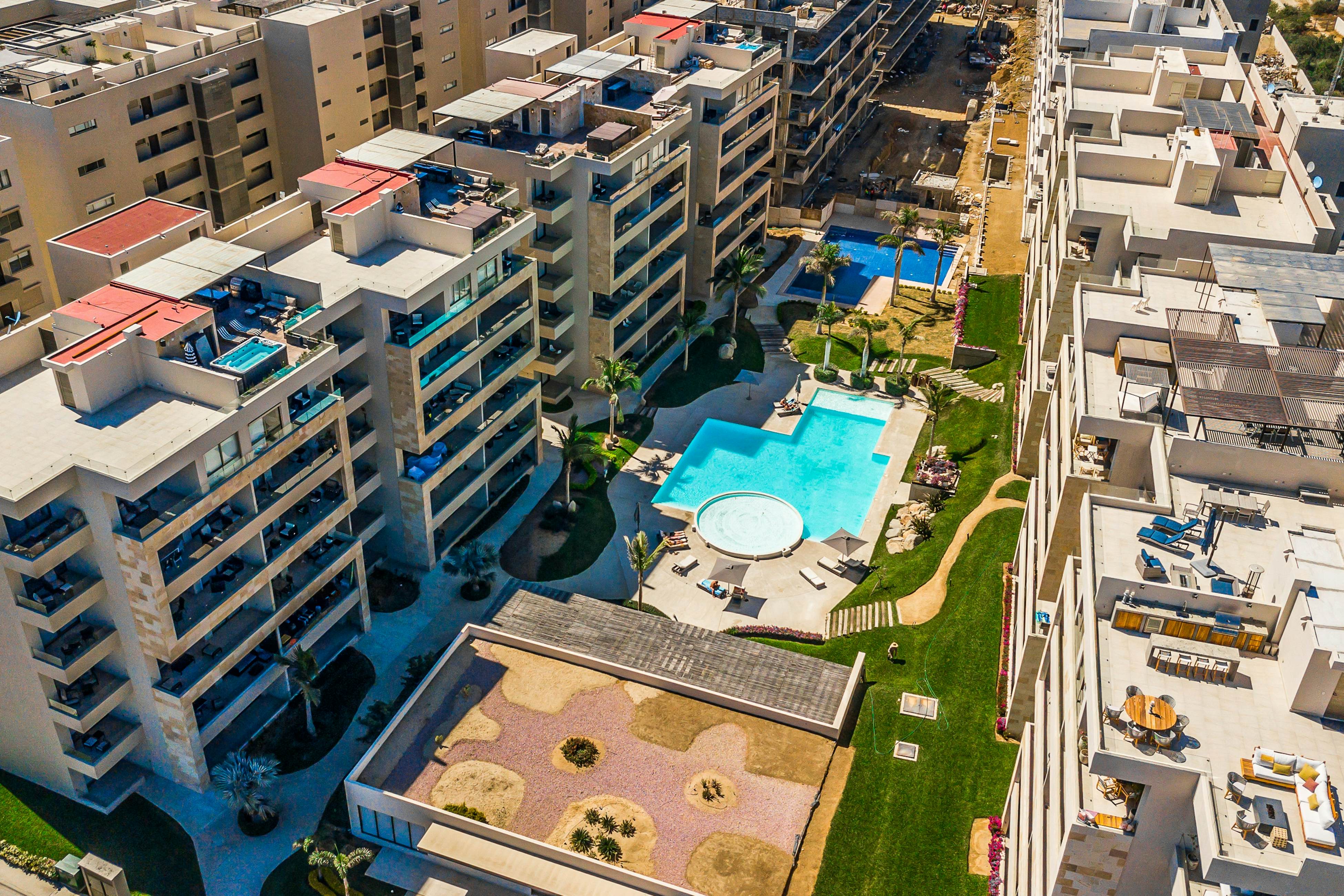 Carmely Velas Paradise # 2403A