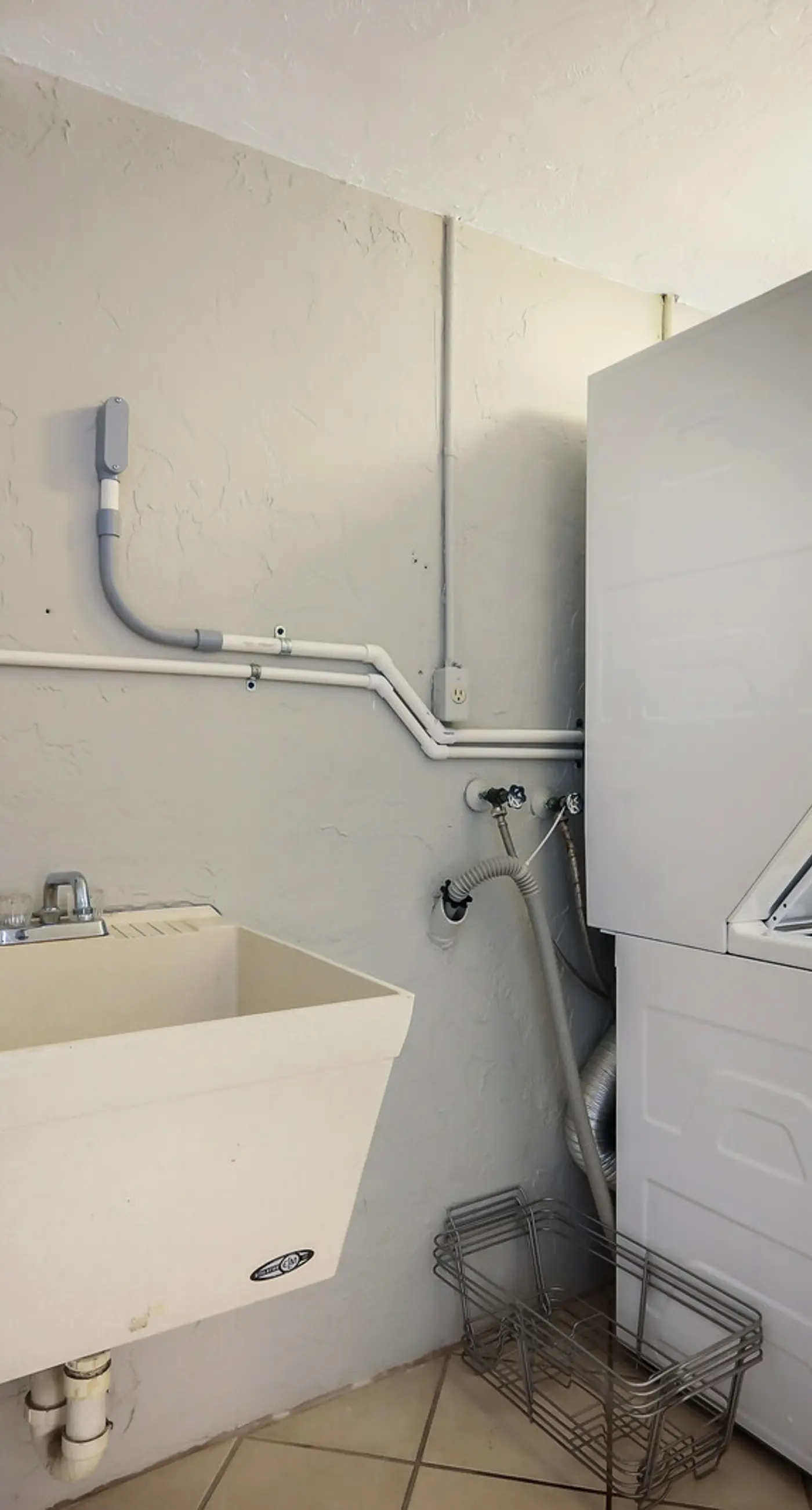 Sunny Daydream - West