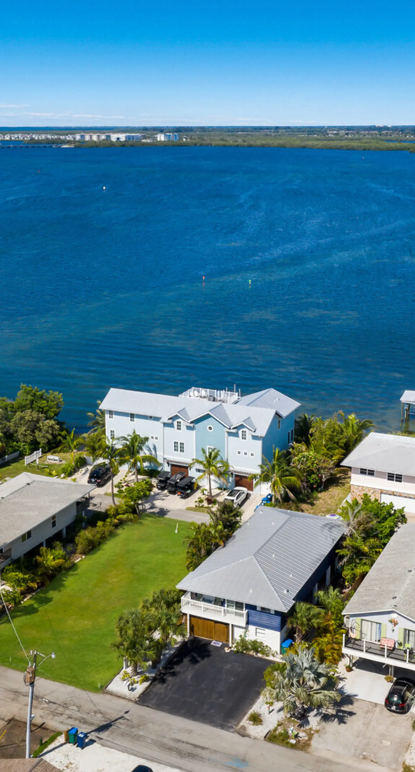 Sunny Daydream - West