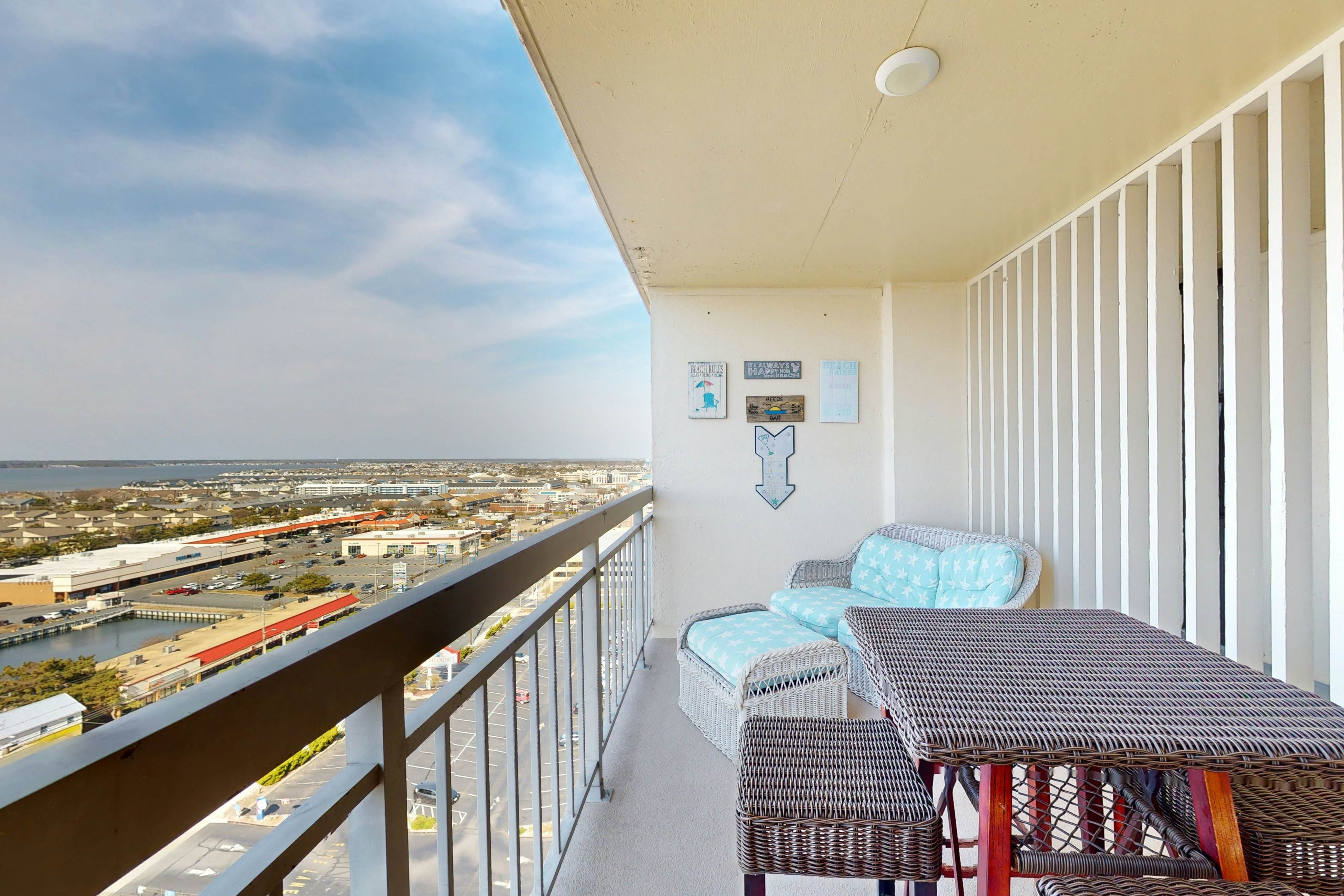 Fountainhead Towers 1606