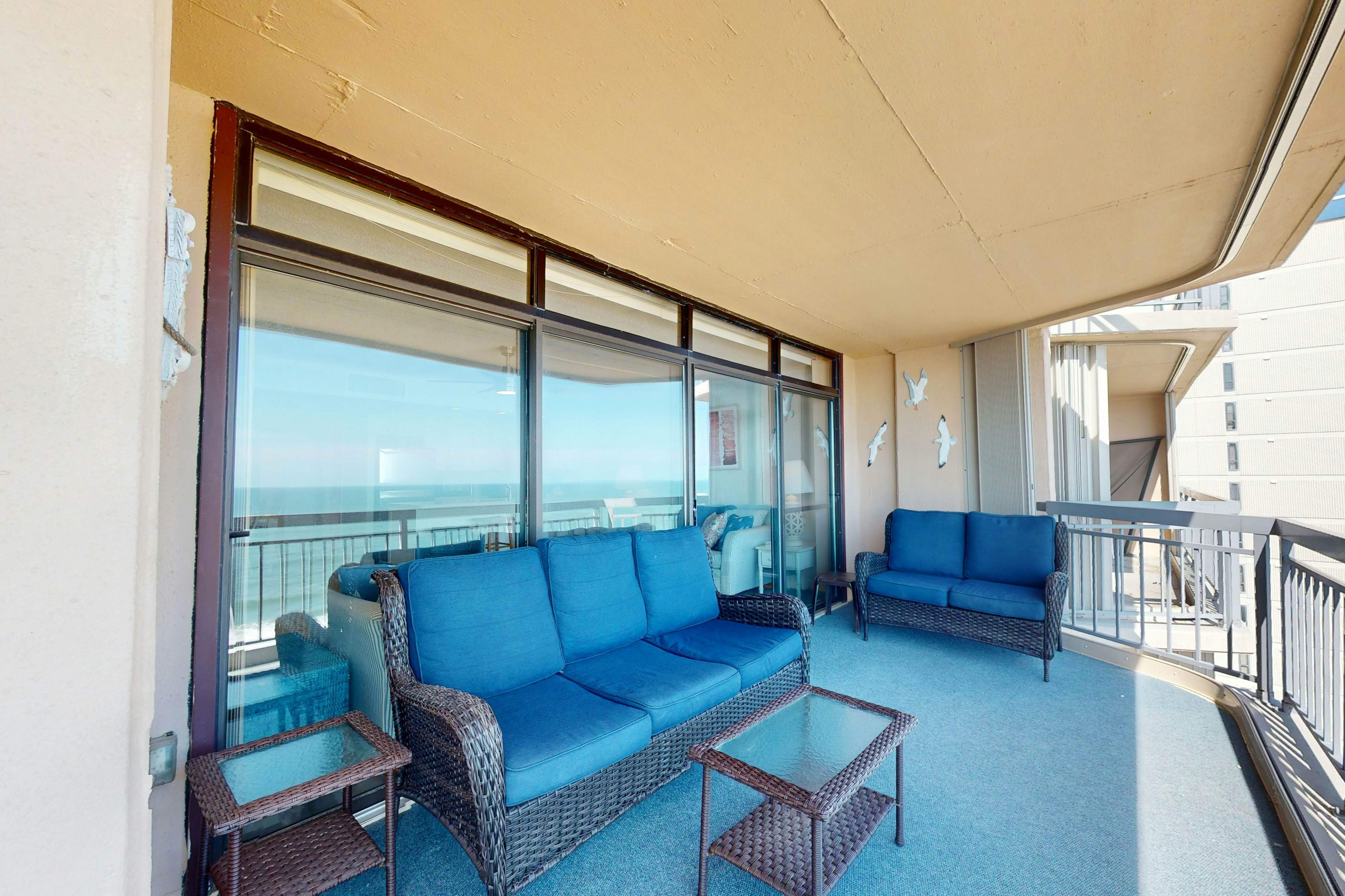 Fountainhead Towers 1606