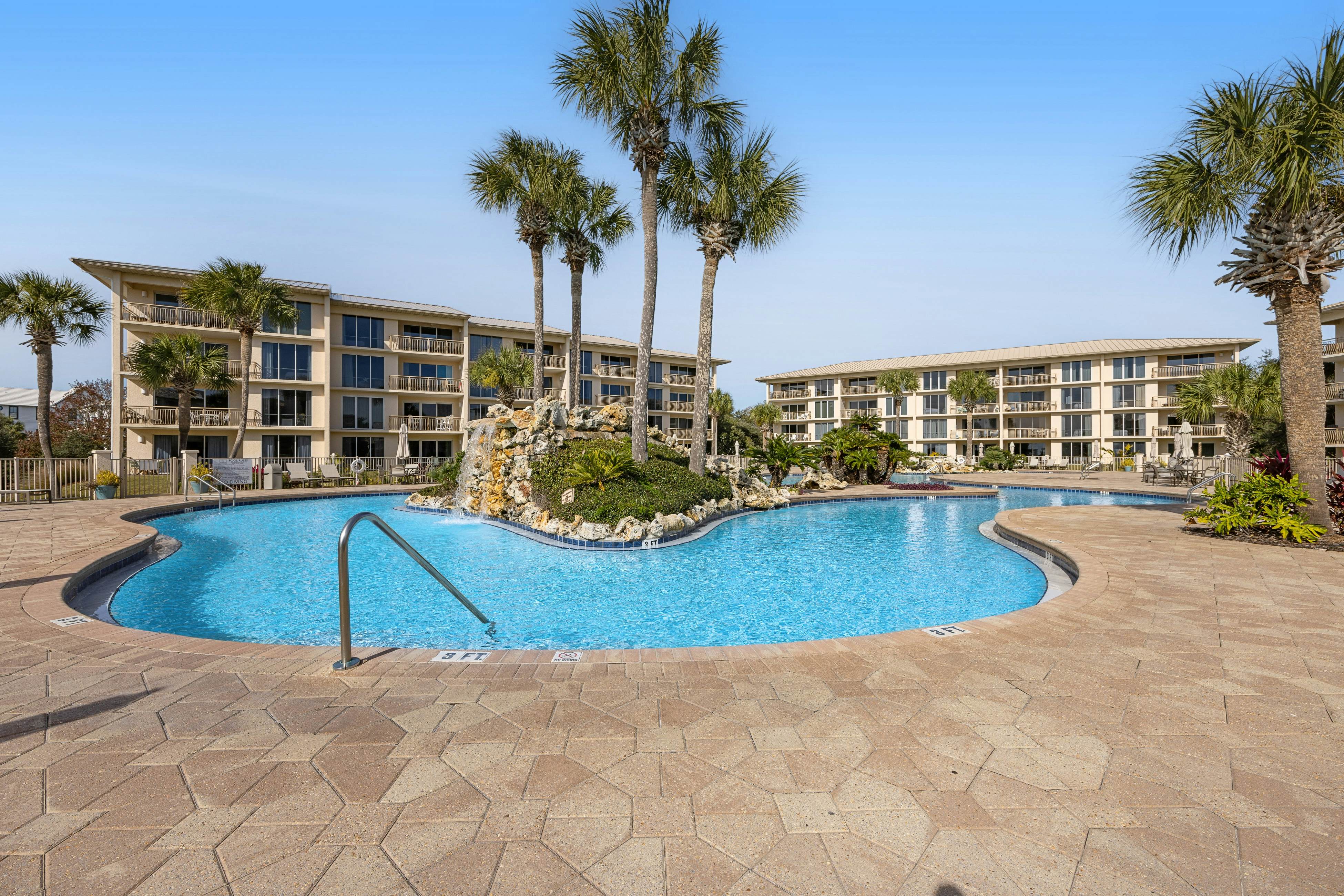 Beachy Keen - High Pointe E41