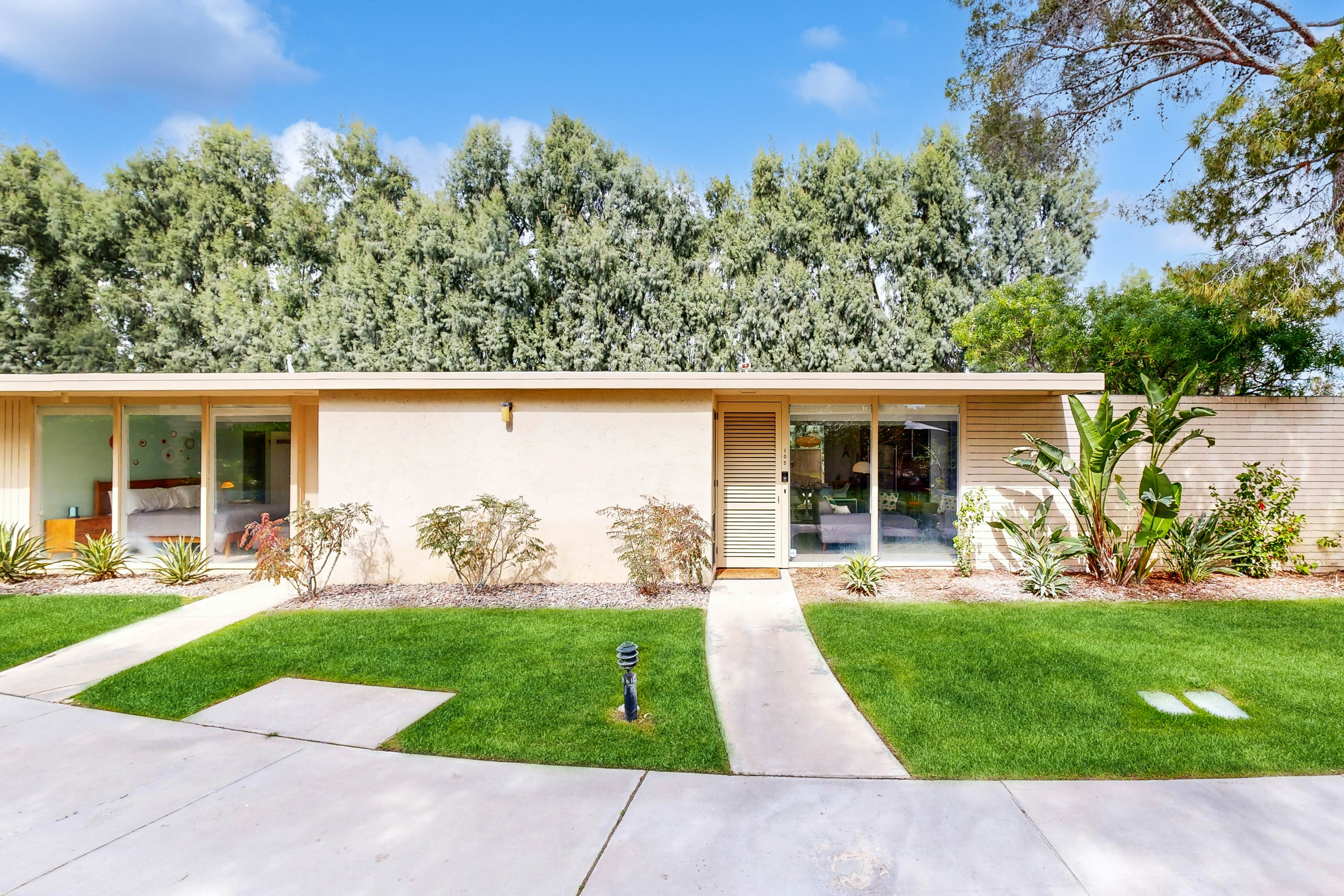 Racquet Club Cottage - 271