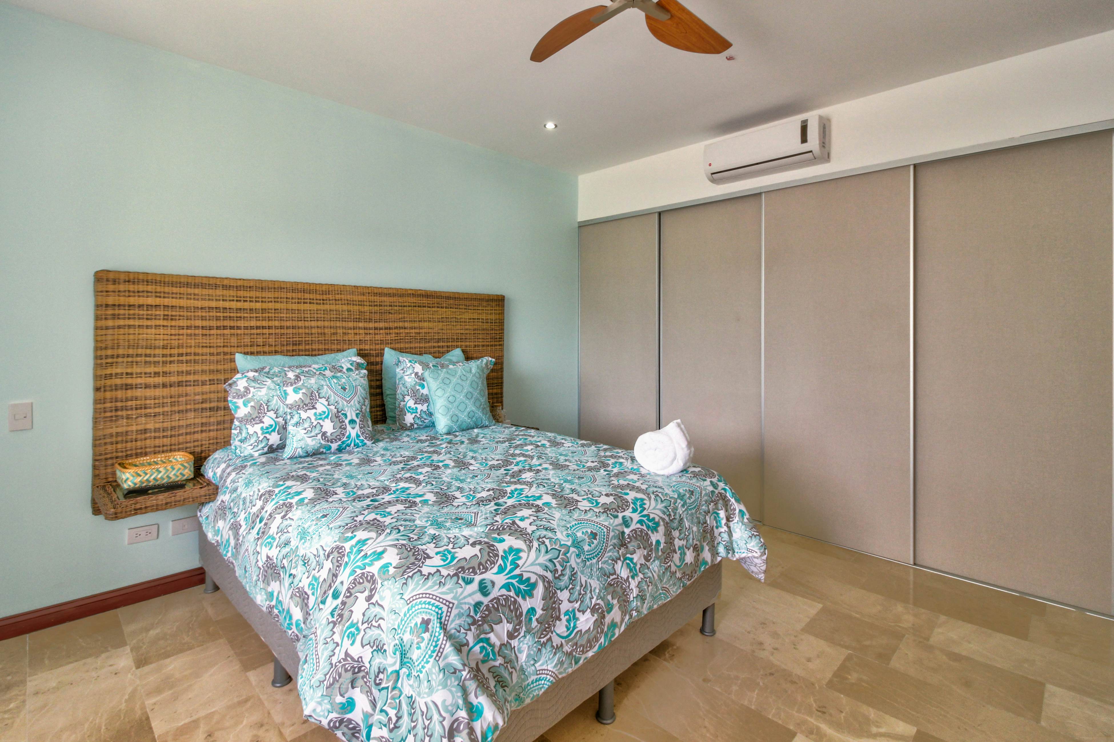 Breakwater Point 602