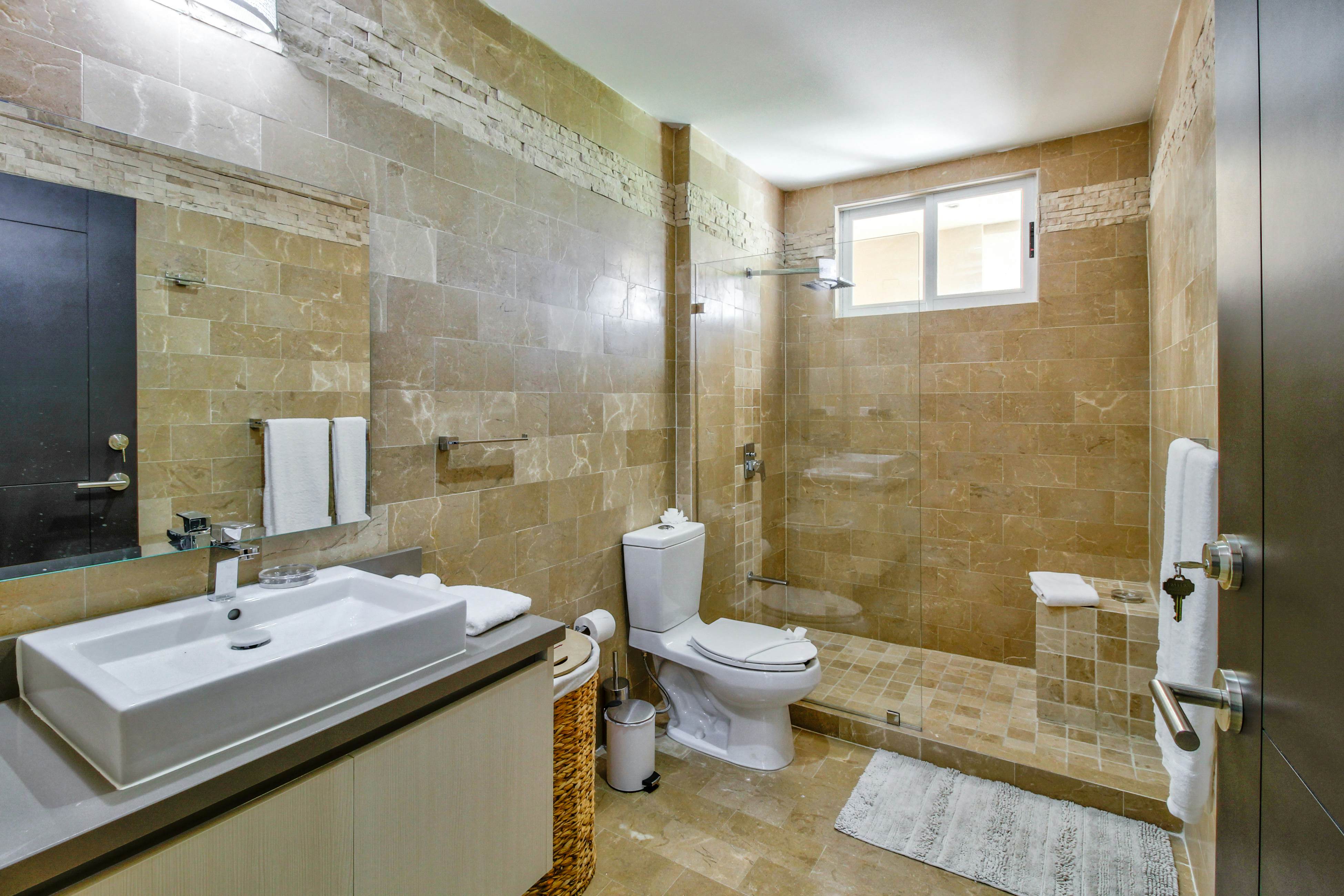 Breakwater Point 602