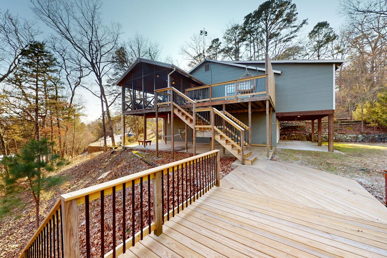 Lakeside Life 2 BD Rogers, AR Vacation Rental Vacasa