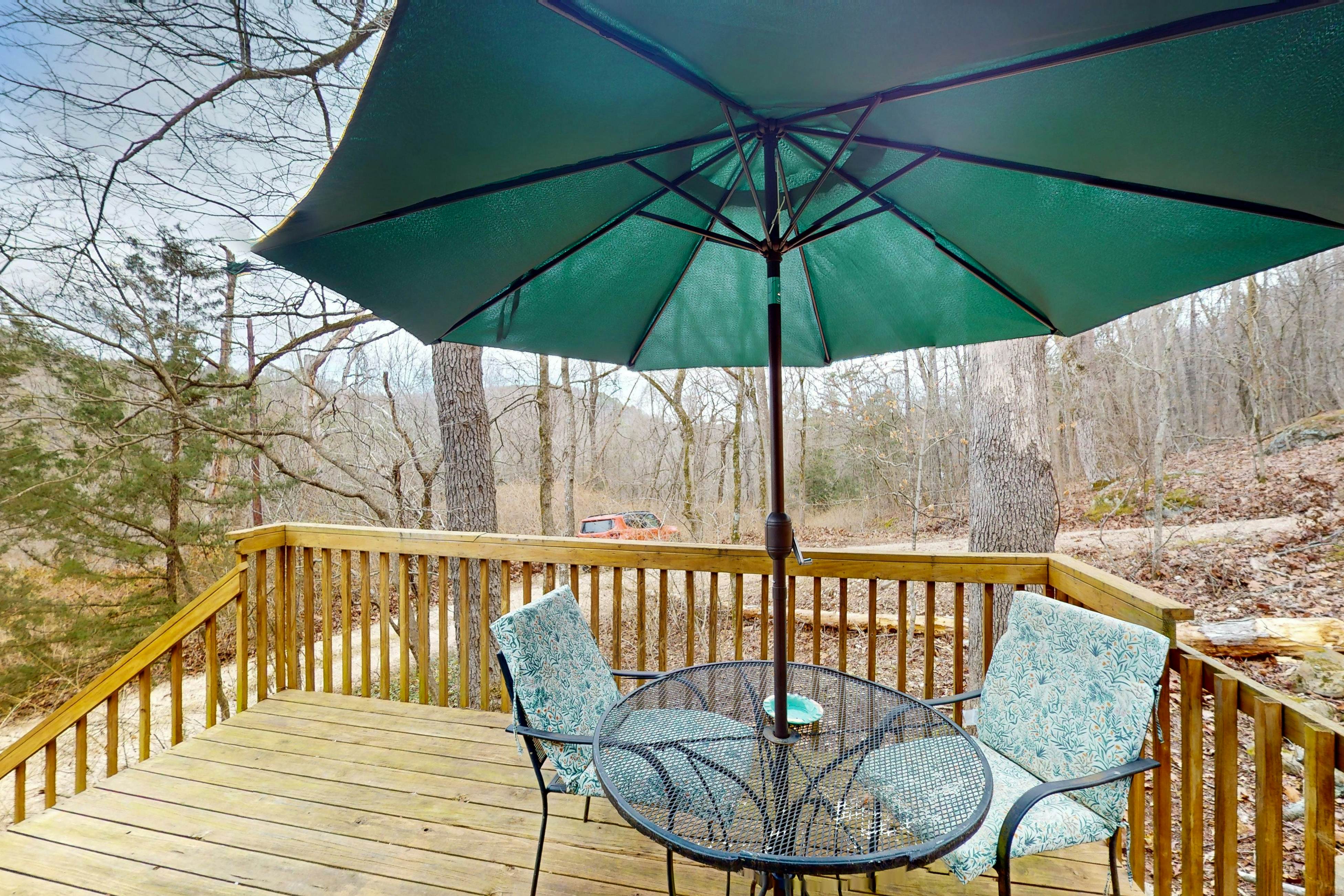 Lake Lucerne - Treehouse Cabin #01