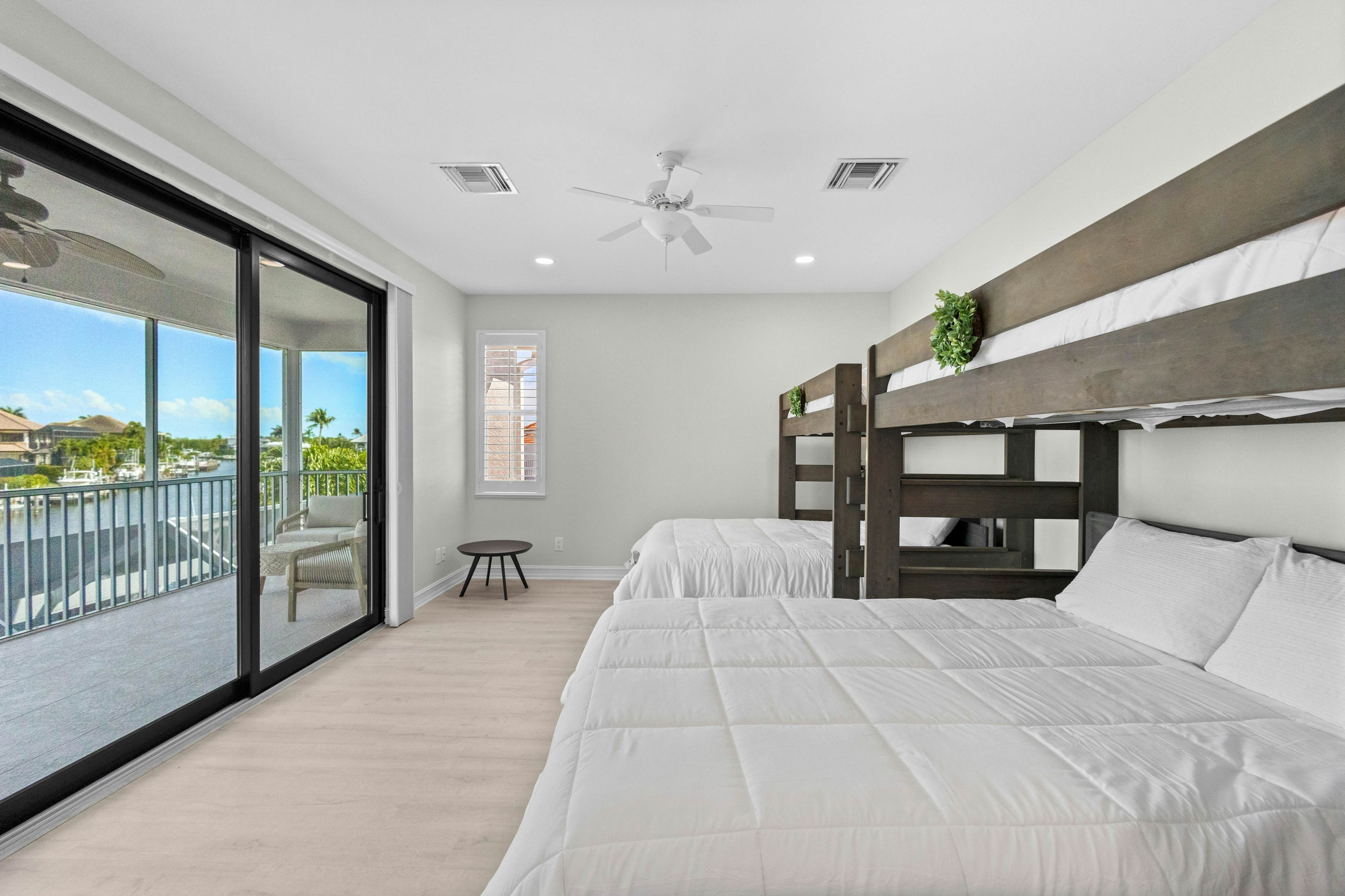 Sweet Waterfront Retreat