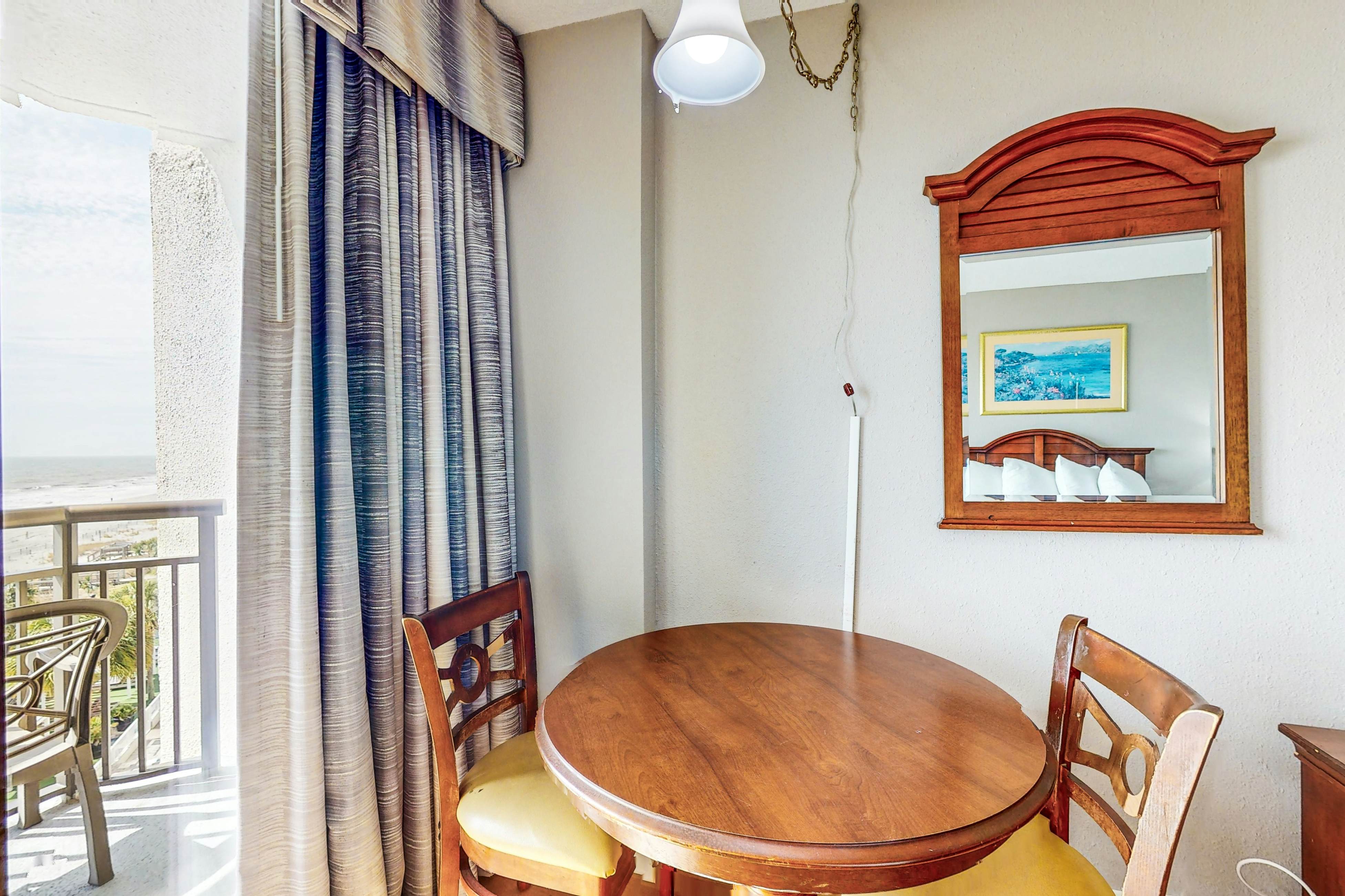 The Patricia Grand 0528