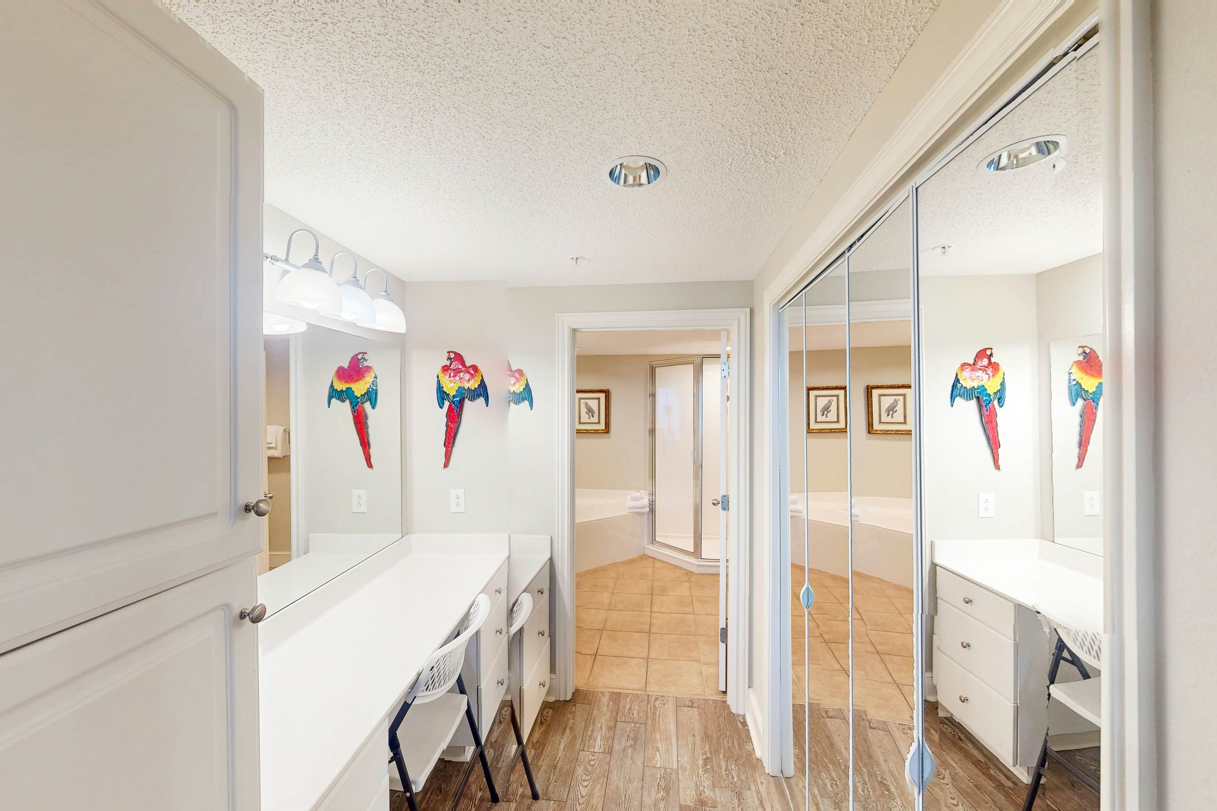 Majestic Beach Resort Tower II - 501