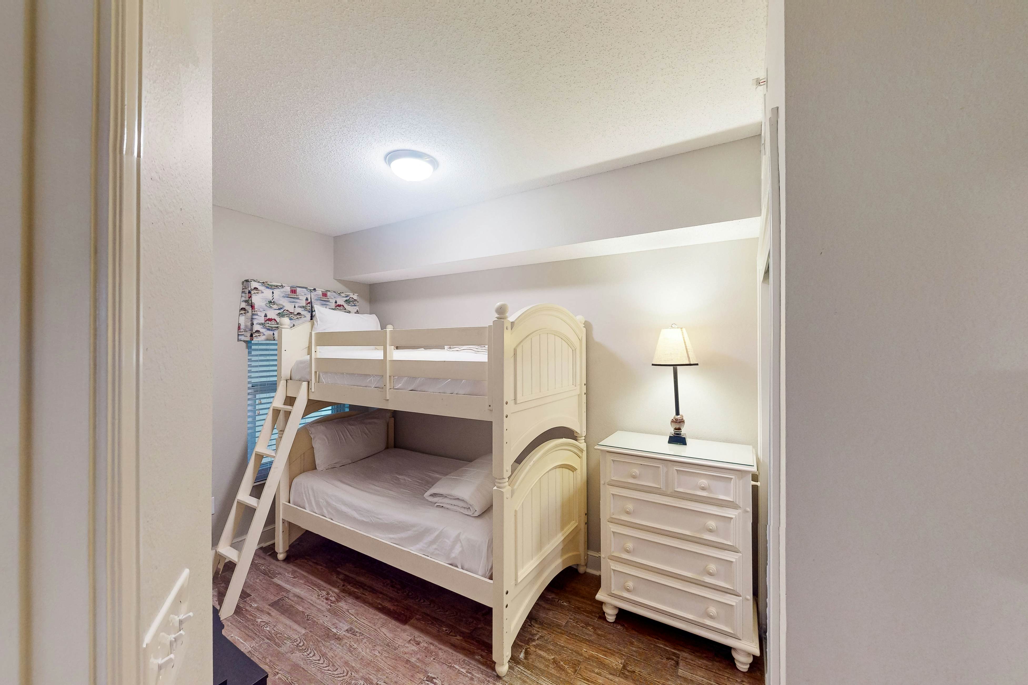 Majestic Beach Resort Tower II - 501