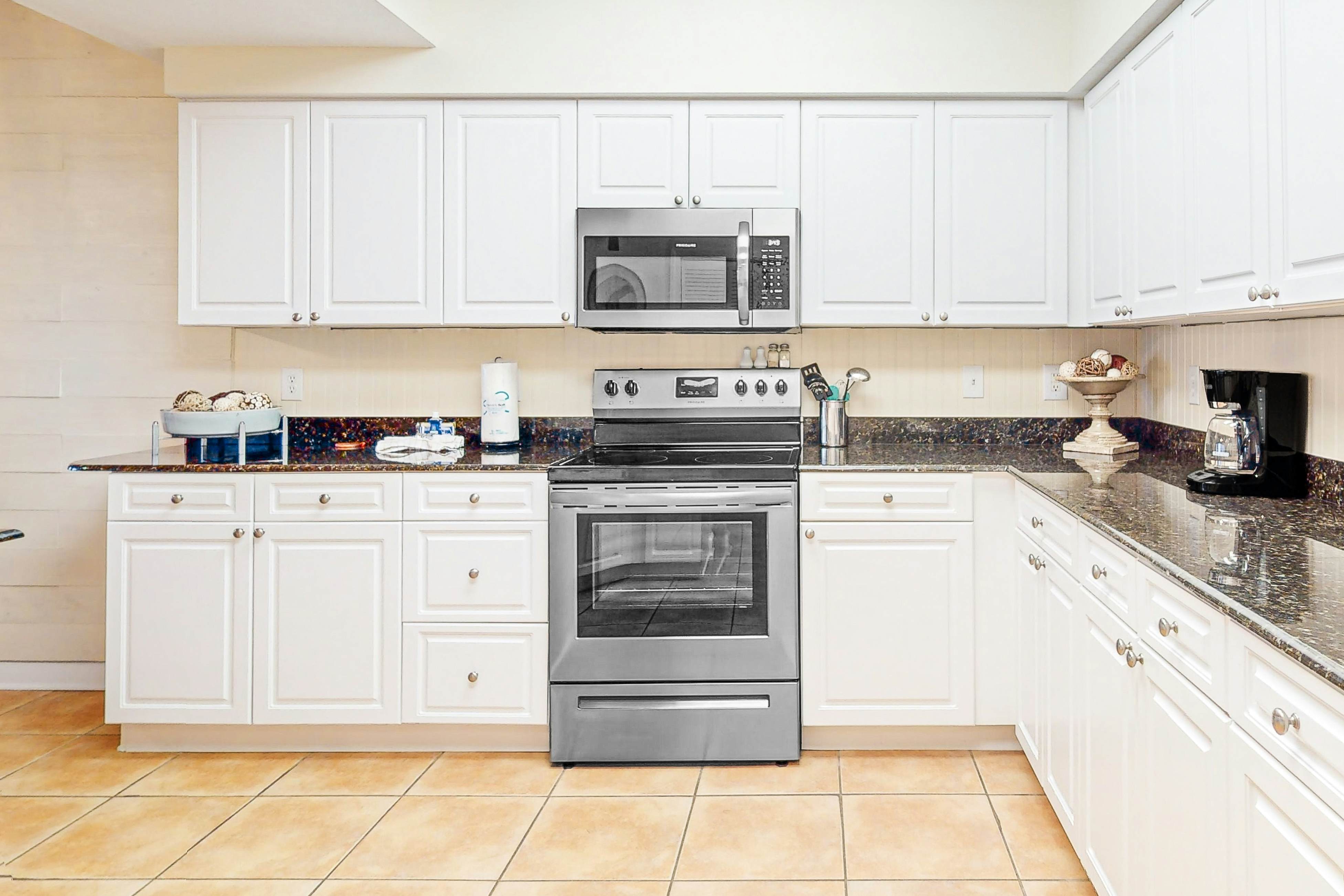 Admirals Quarters 907