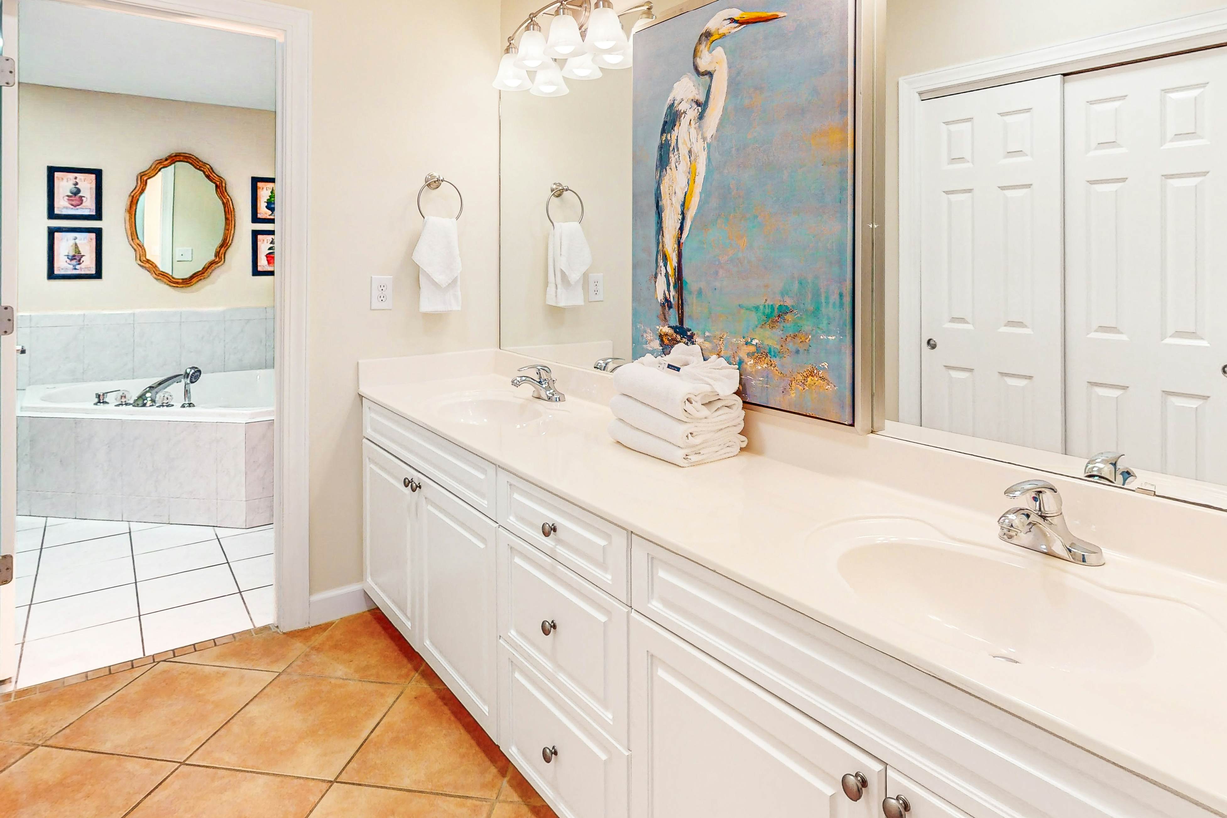 Admirals Quarters 907