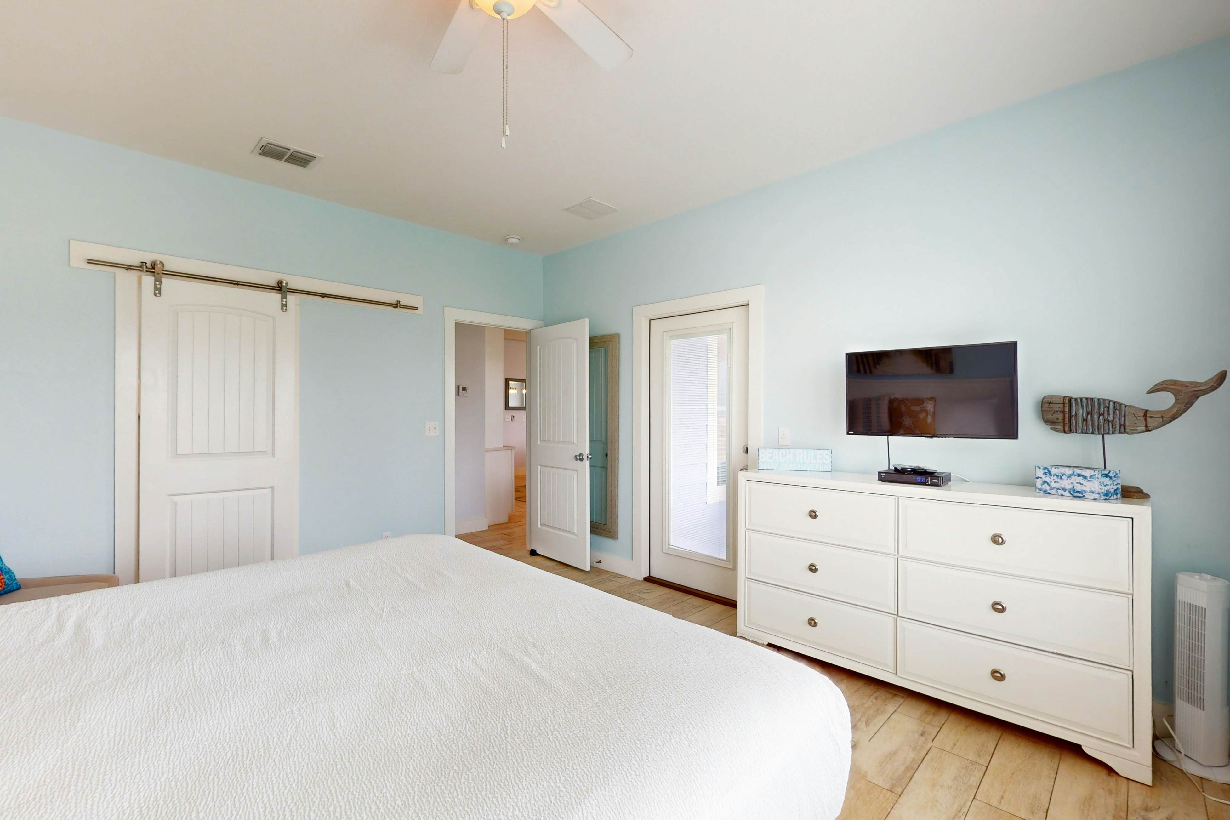 Mustang Royale Beach House