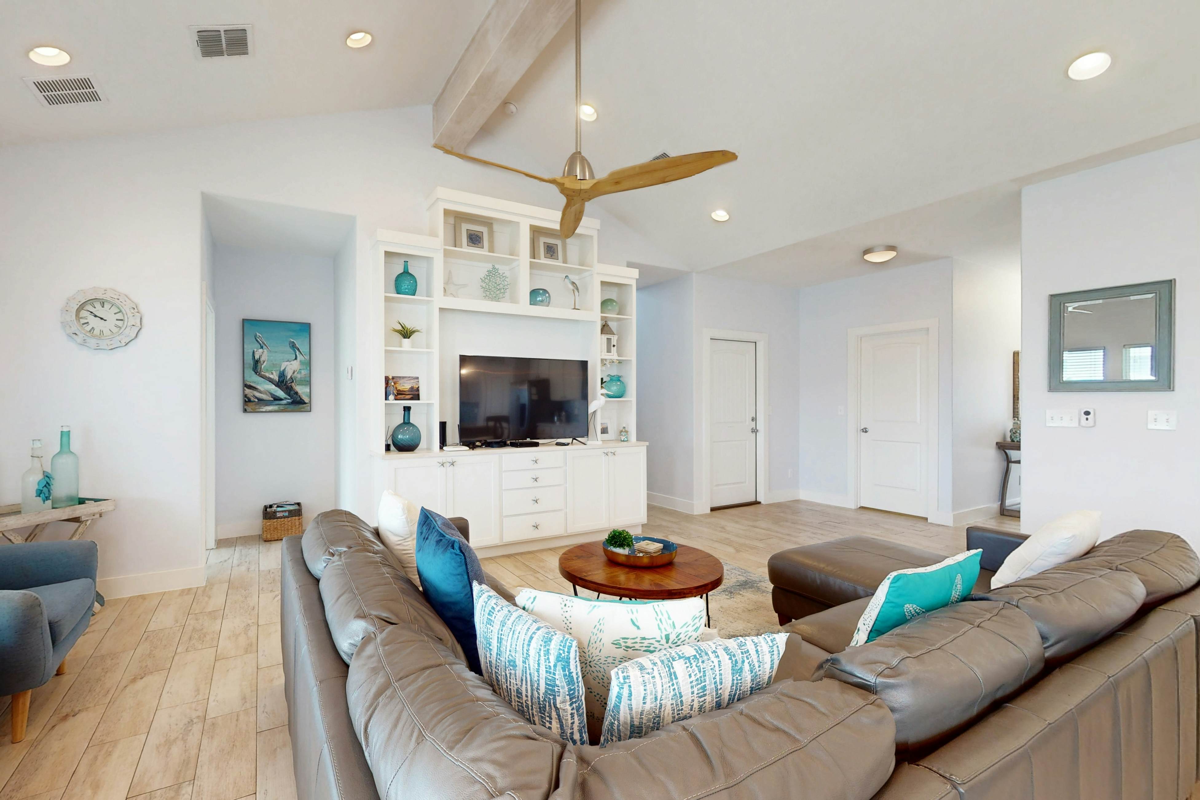 Mustang Royale Beach House