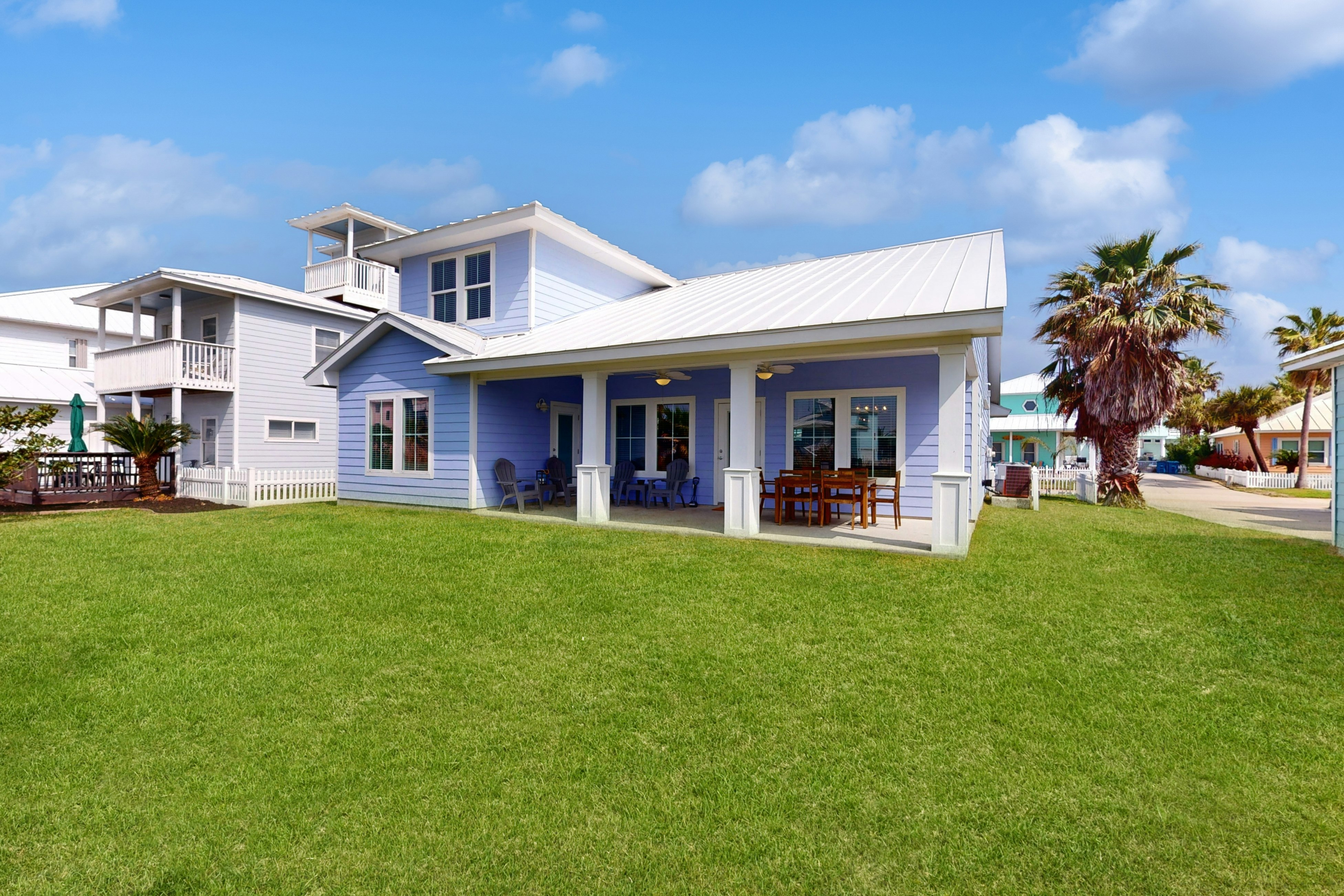 Mustang Royale Beach House