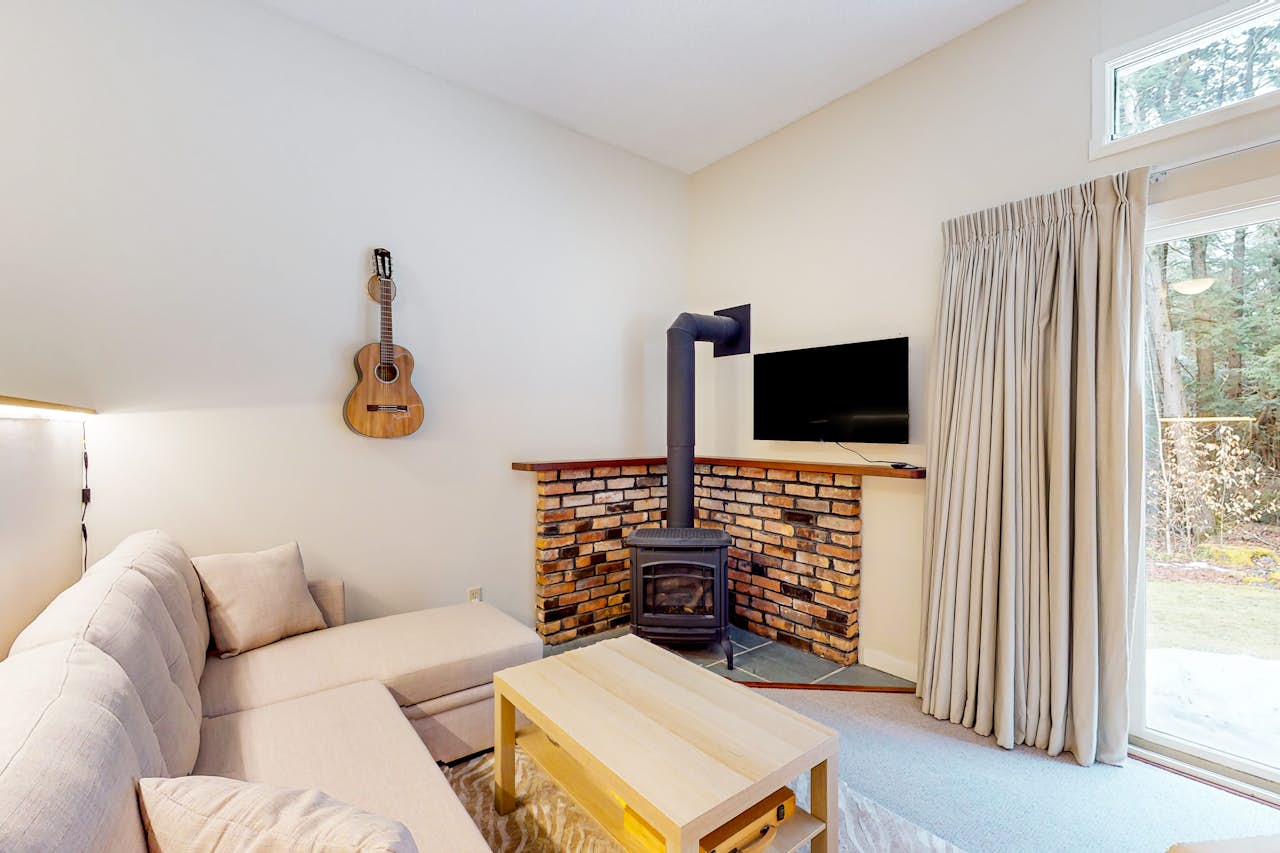 Butternut Hill D4 0 BD Waitsfield, VT Vacation Rental Vacasa