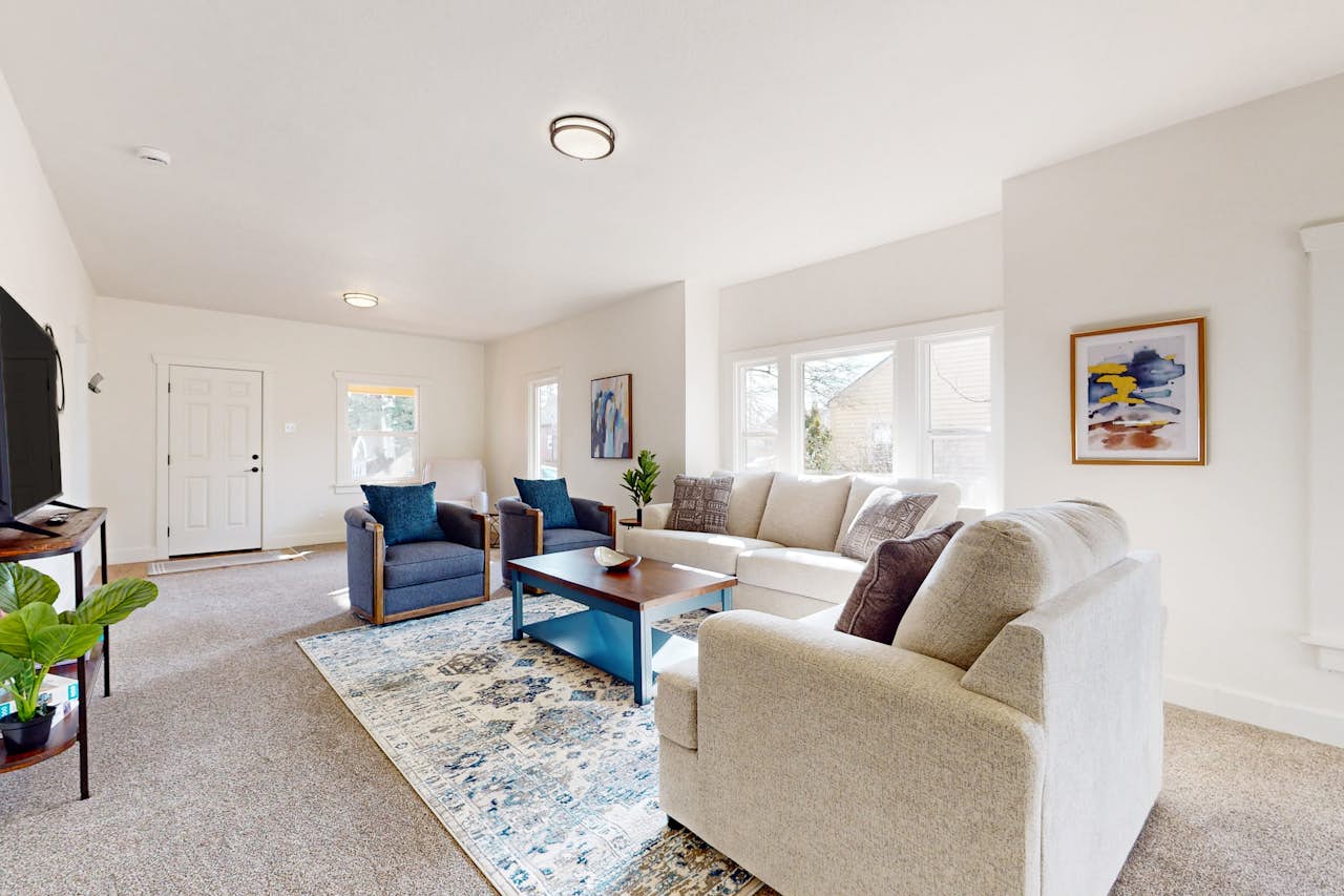 Fountain District Bungalow 2 BD Bellingham, WA Vacation Rental Vacasa