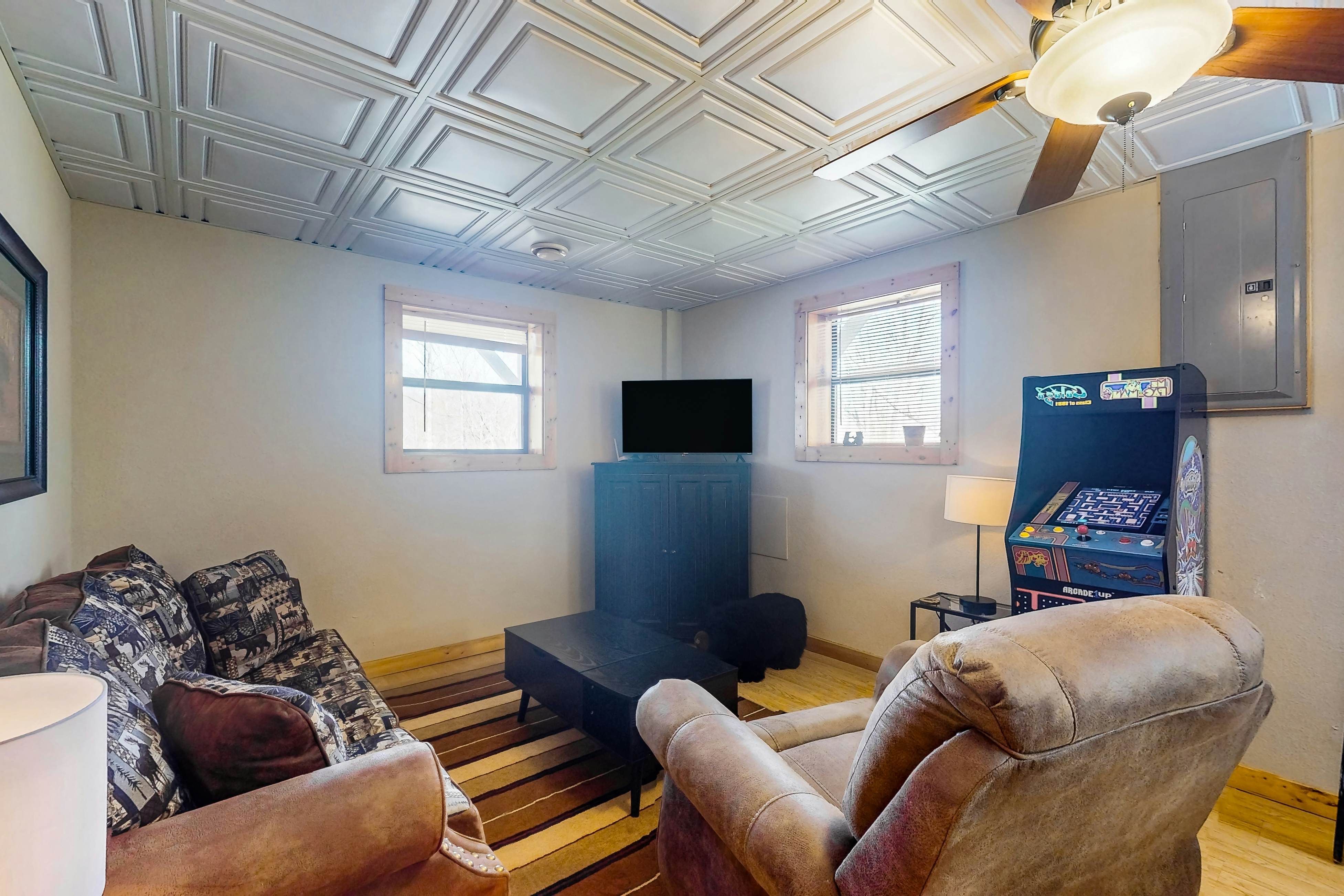 Lazy Bear Creek Lodge