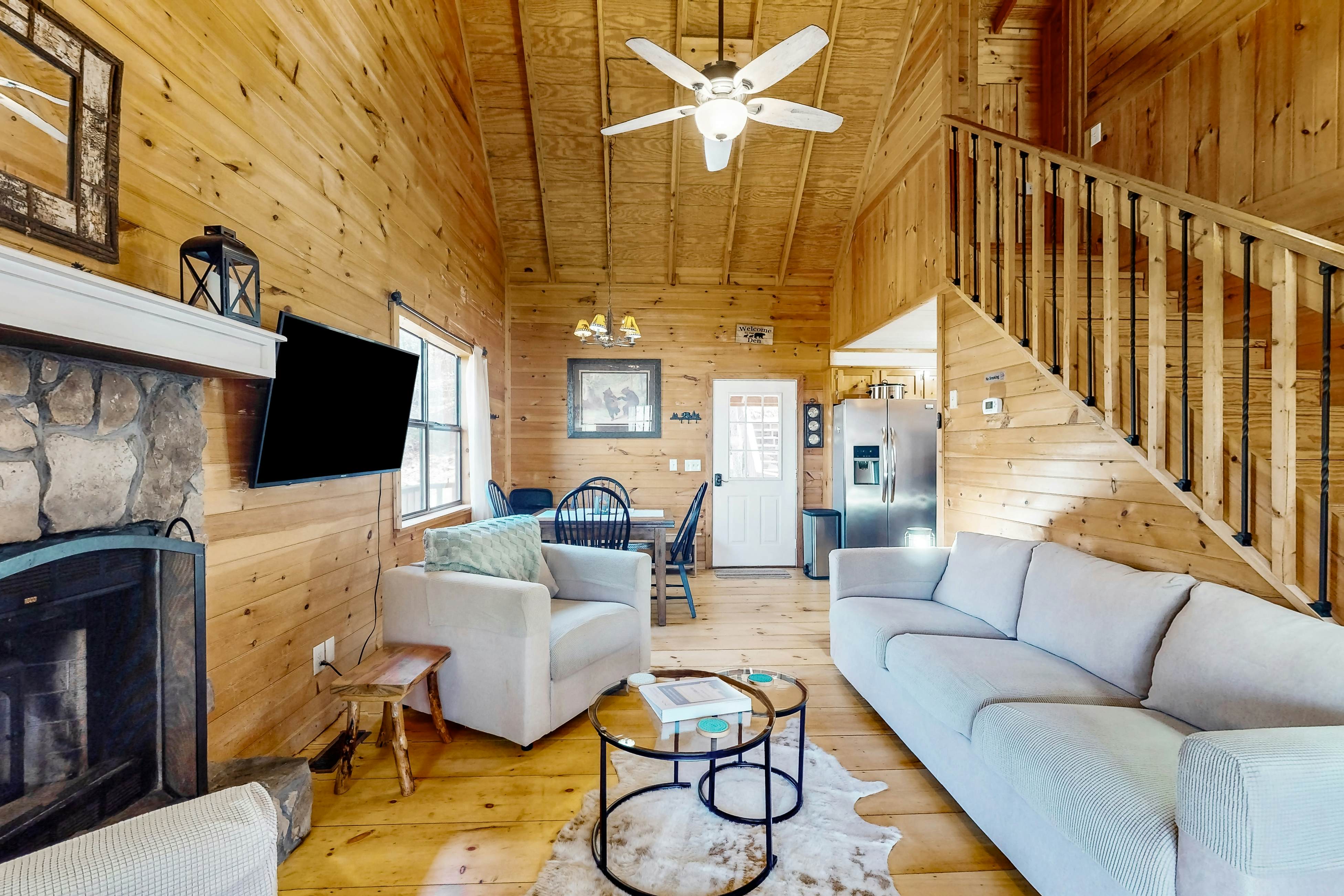 Lazy Bear Creek Lodge