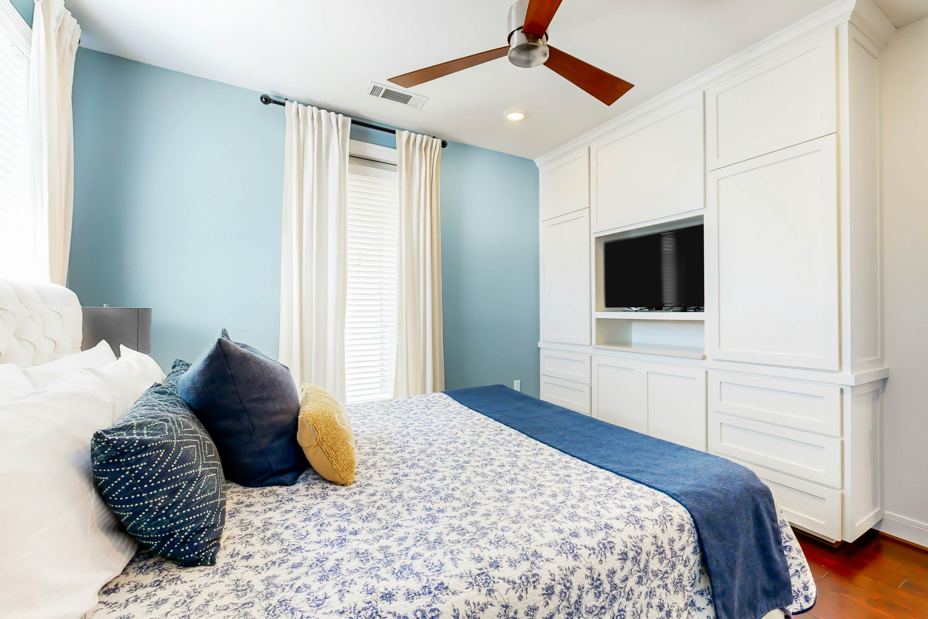 The Waters Condo Building 6 - Overlooking the Bay