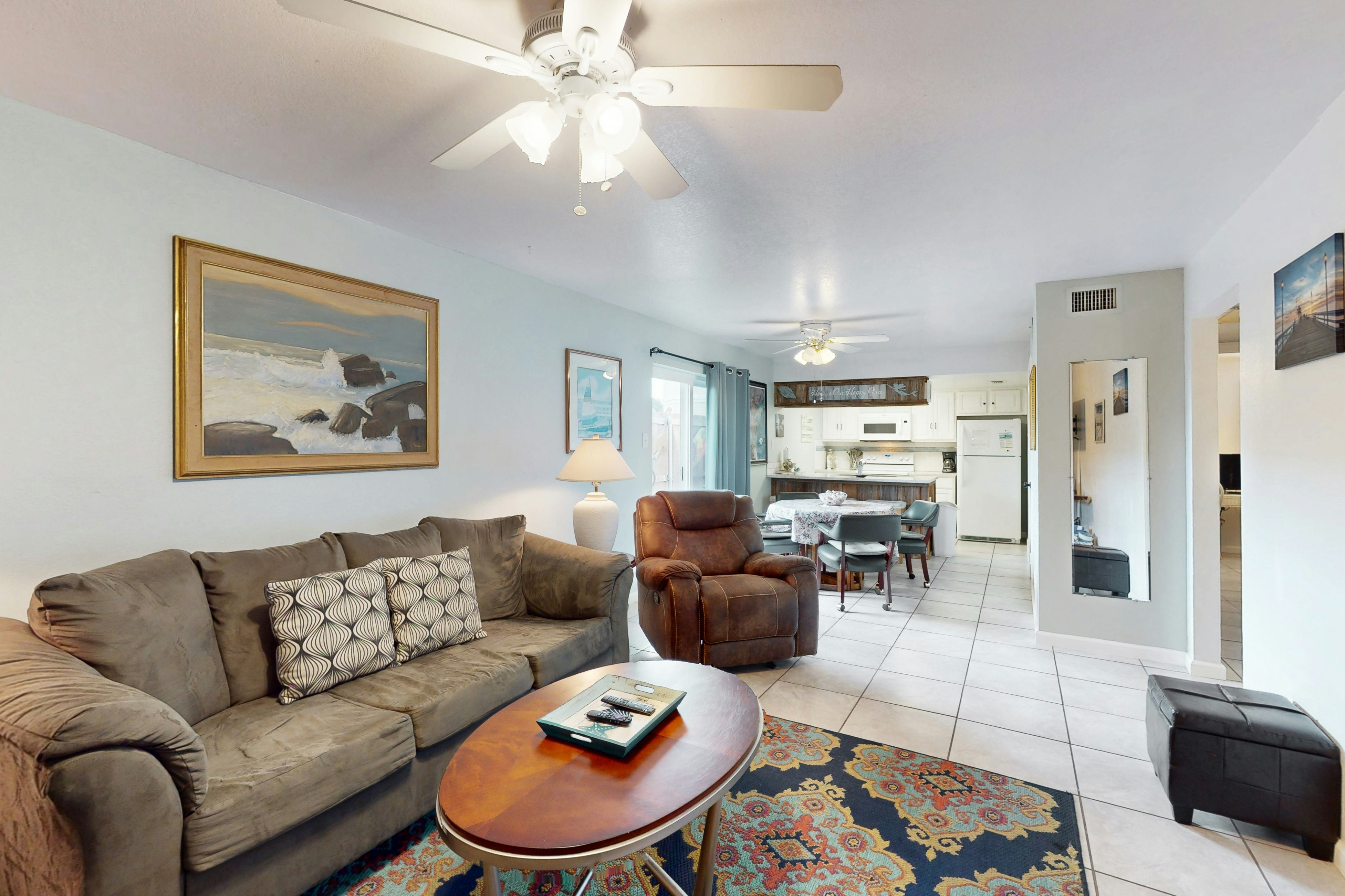 Seahorse Condominiums 105