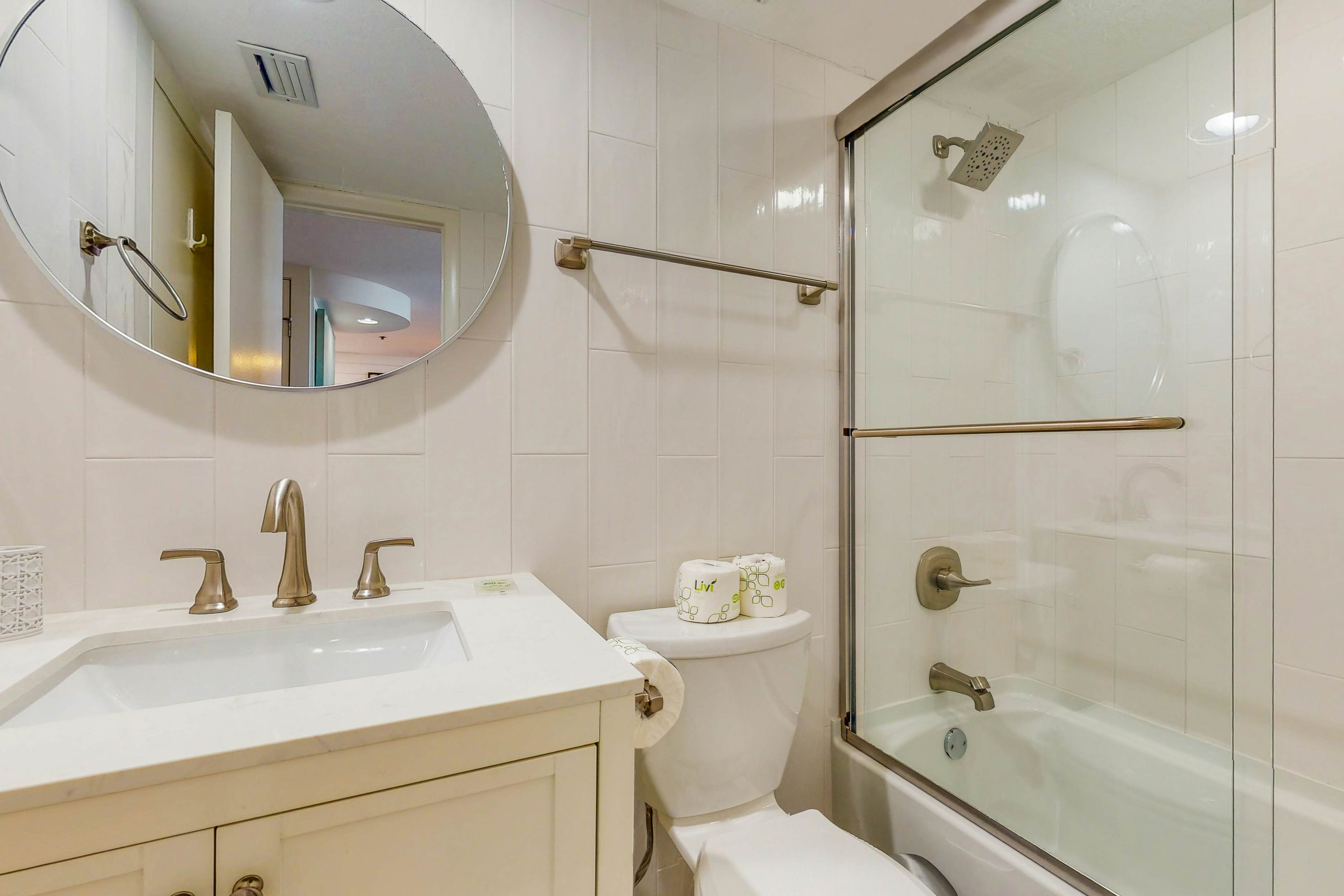 One Seagrove Place 0206