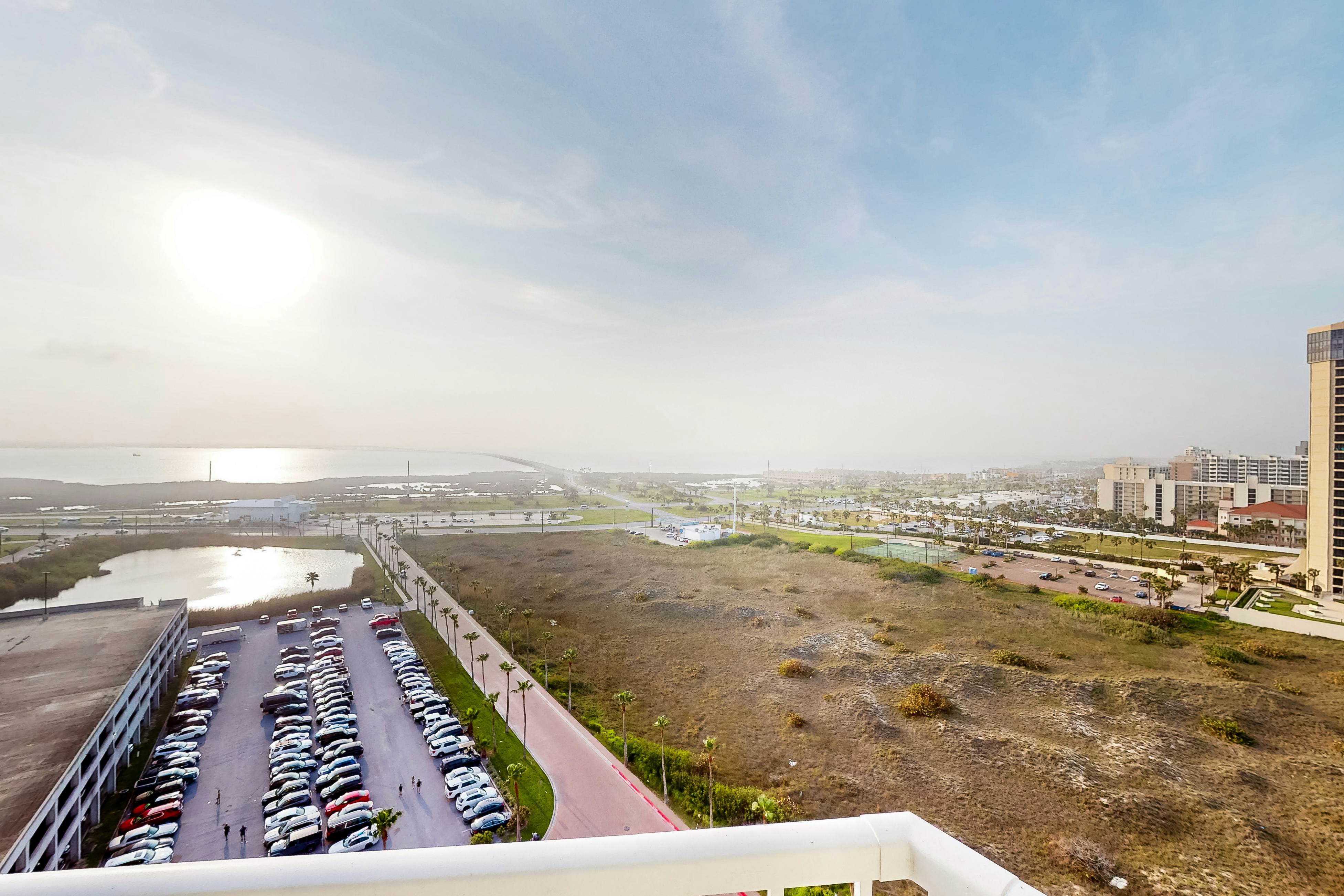 Sapphire Condominiums 1401