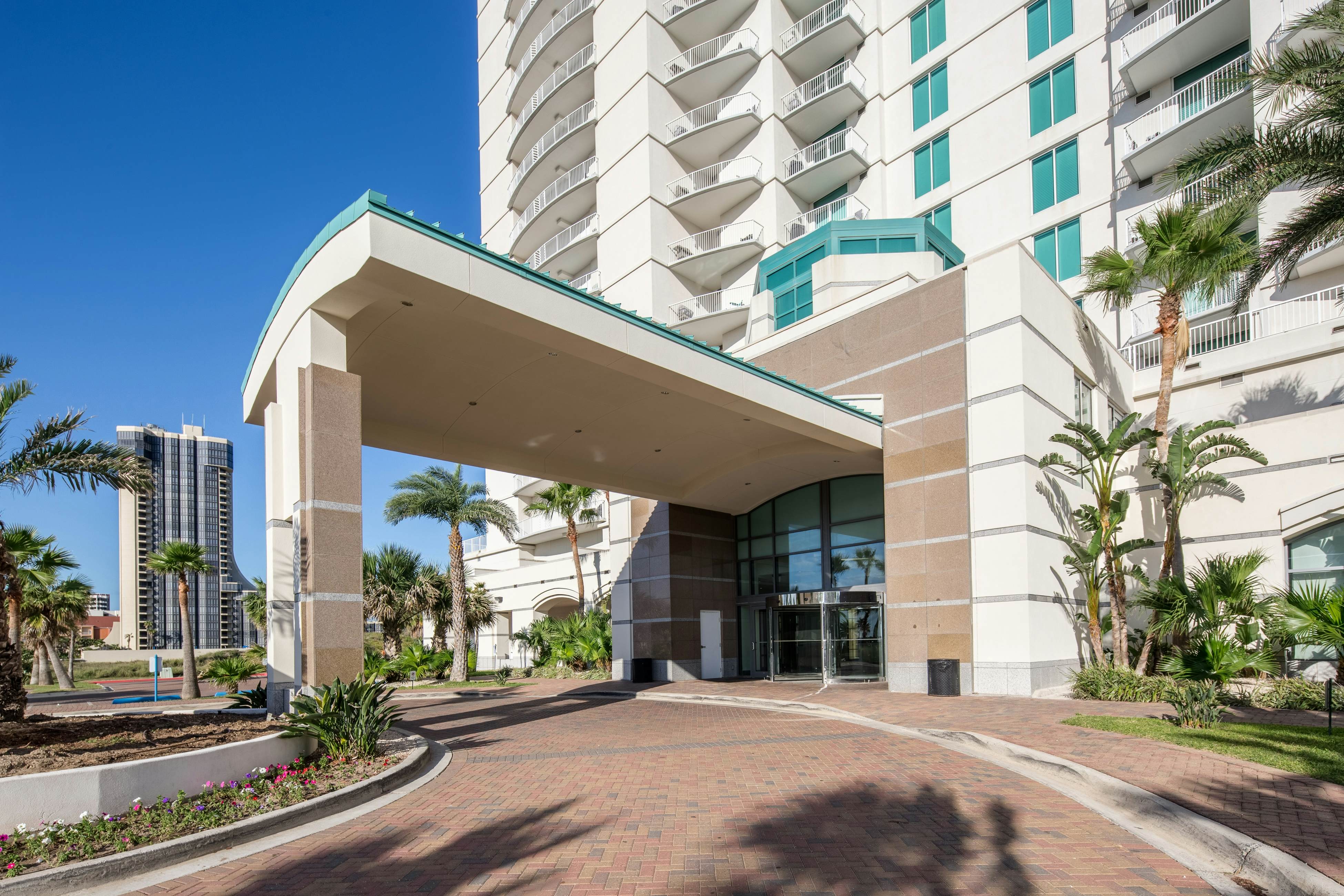 Sapphire Condominiums 1401