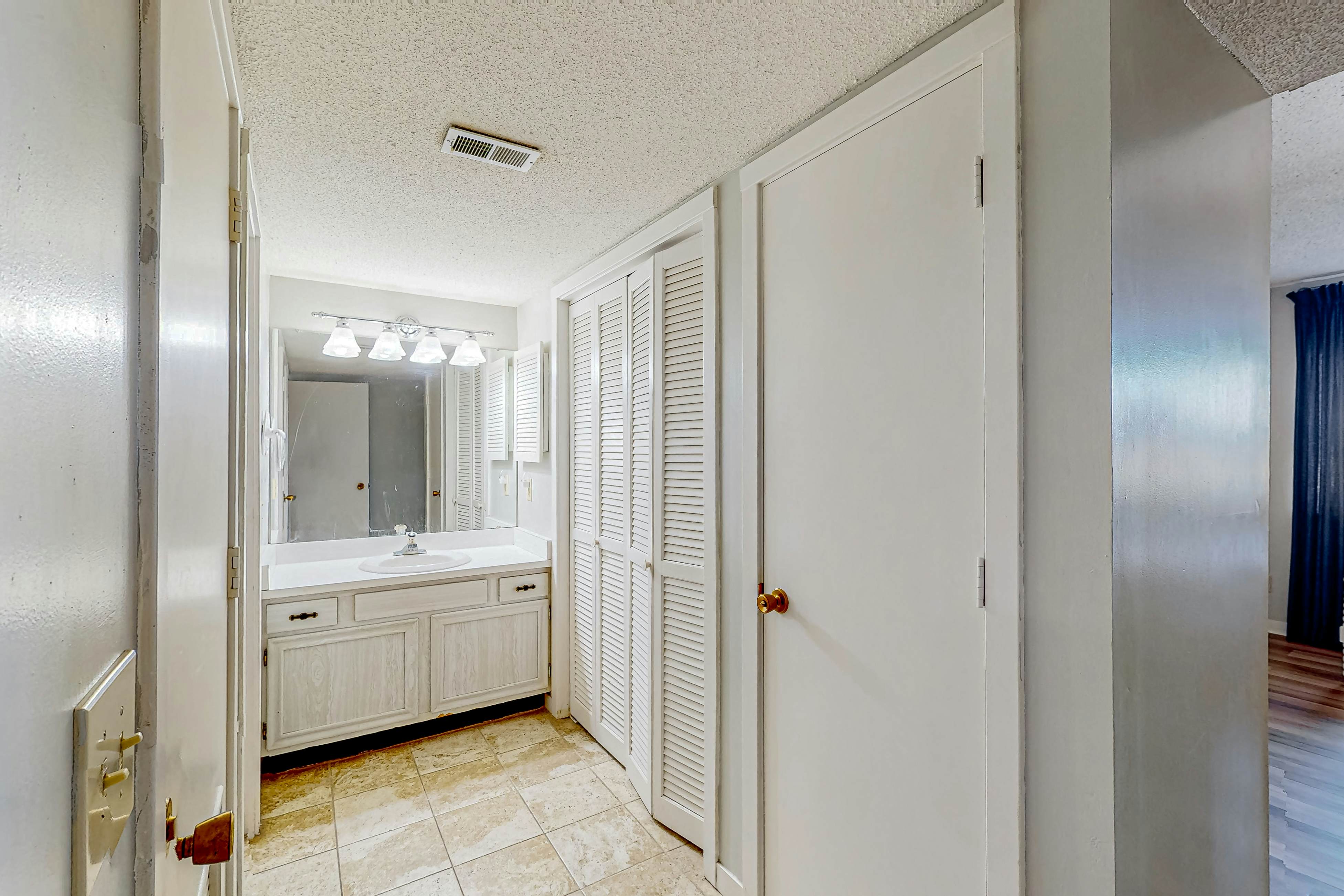 Plantation Club #446