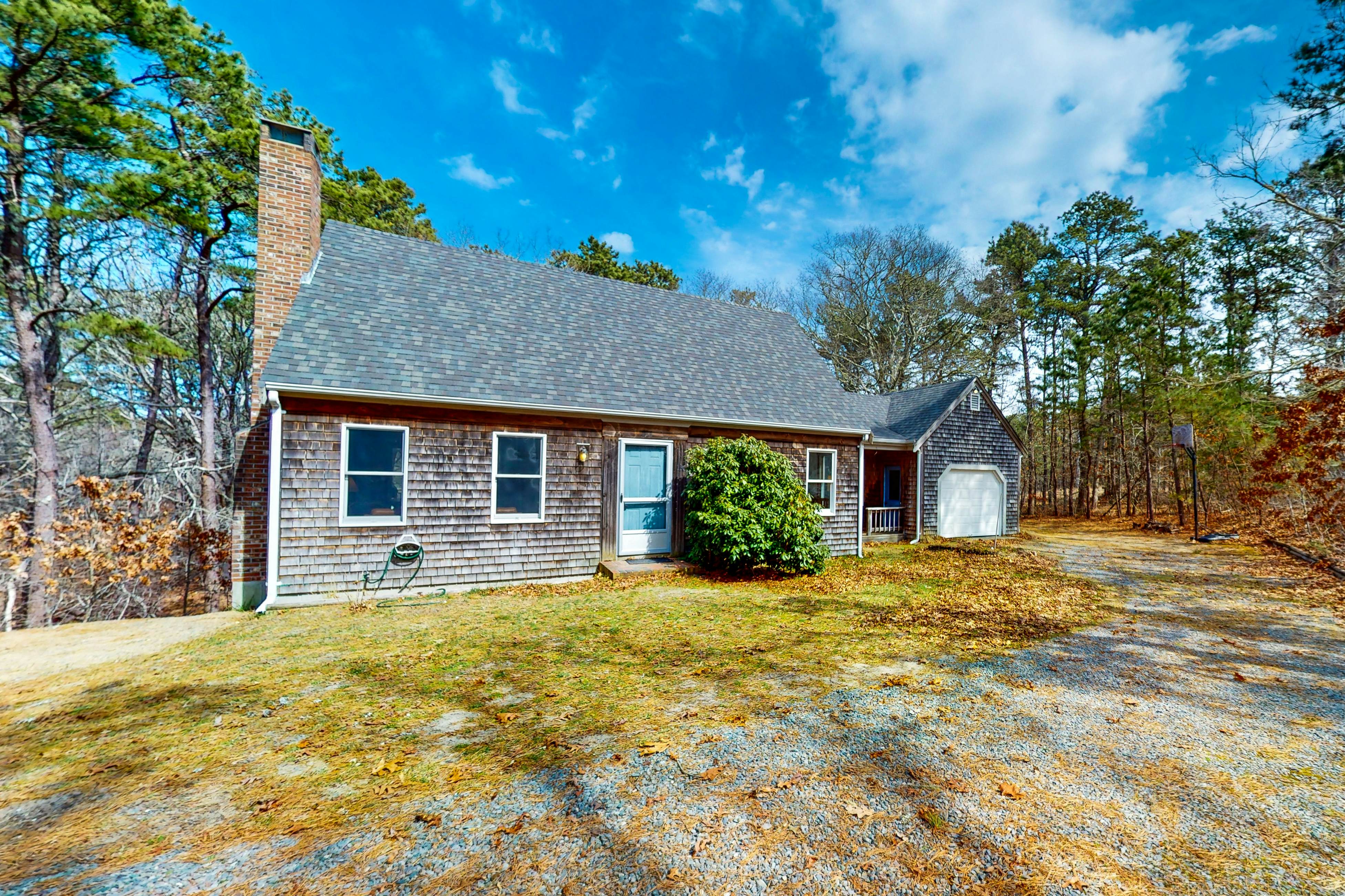 Oakwood Trail Cottage