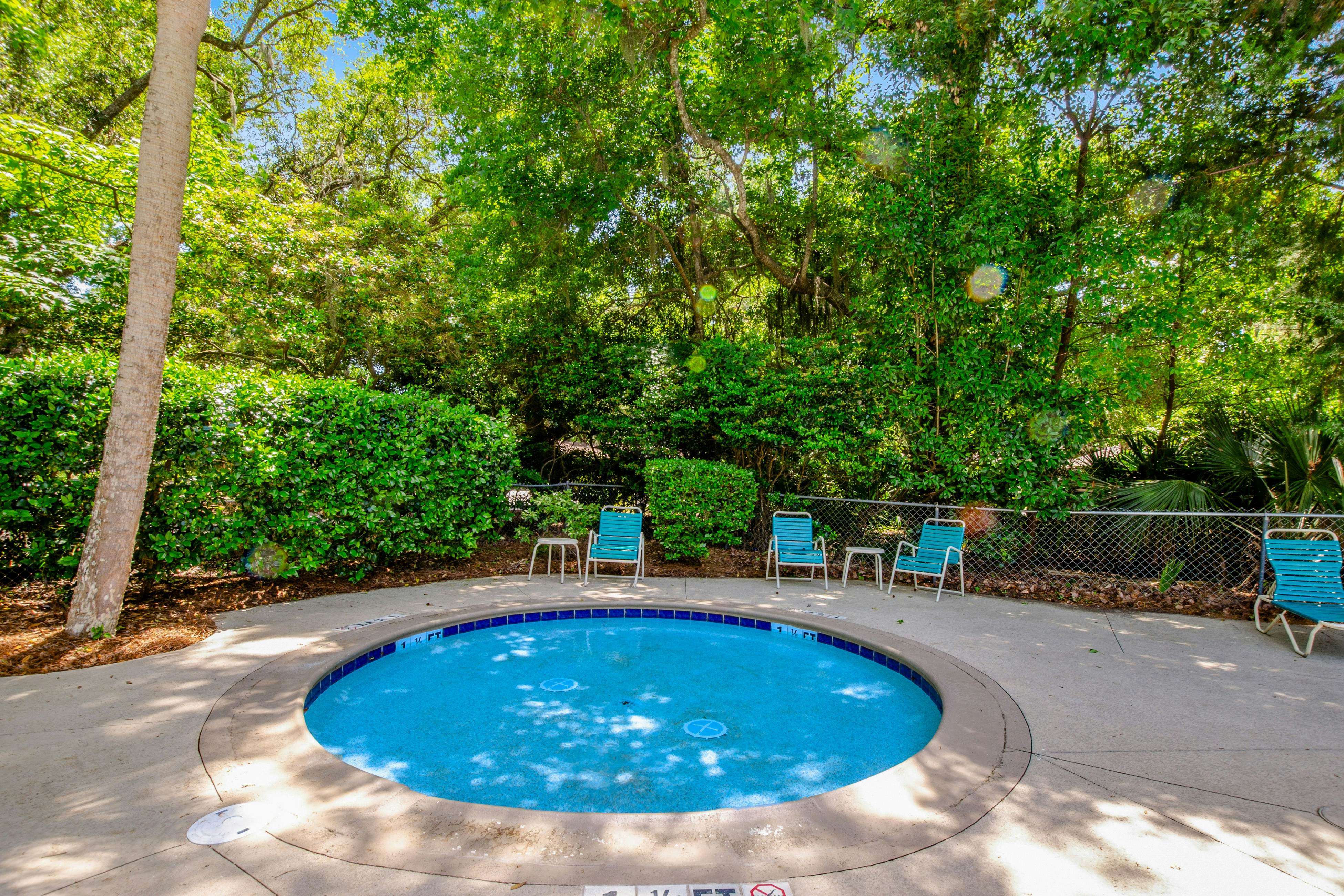 Plantation Club #446