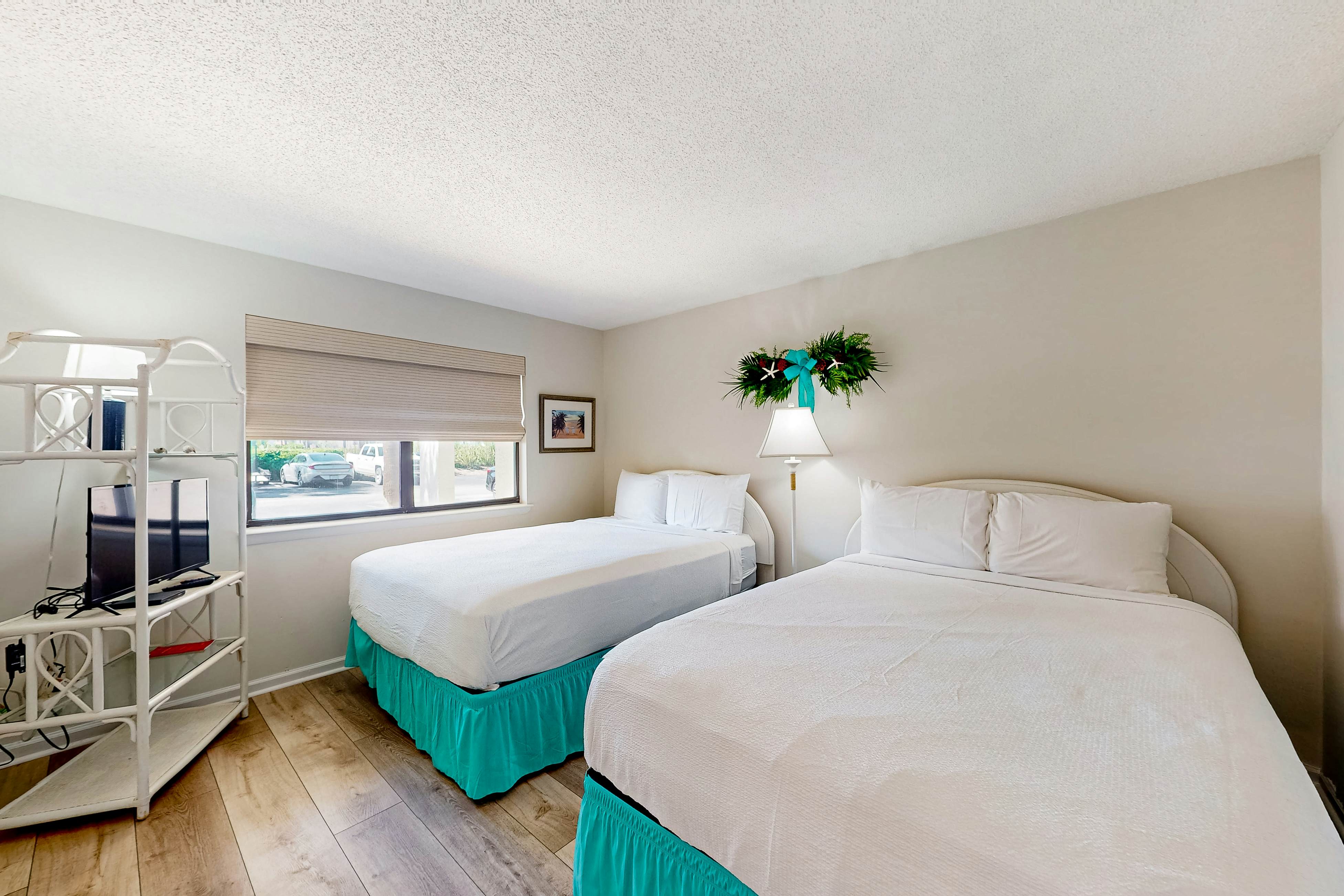 Edgewater Golf Villas  #1506