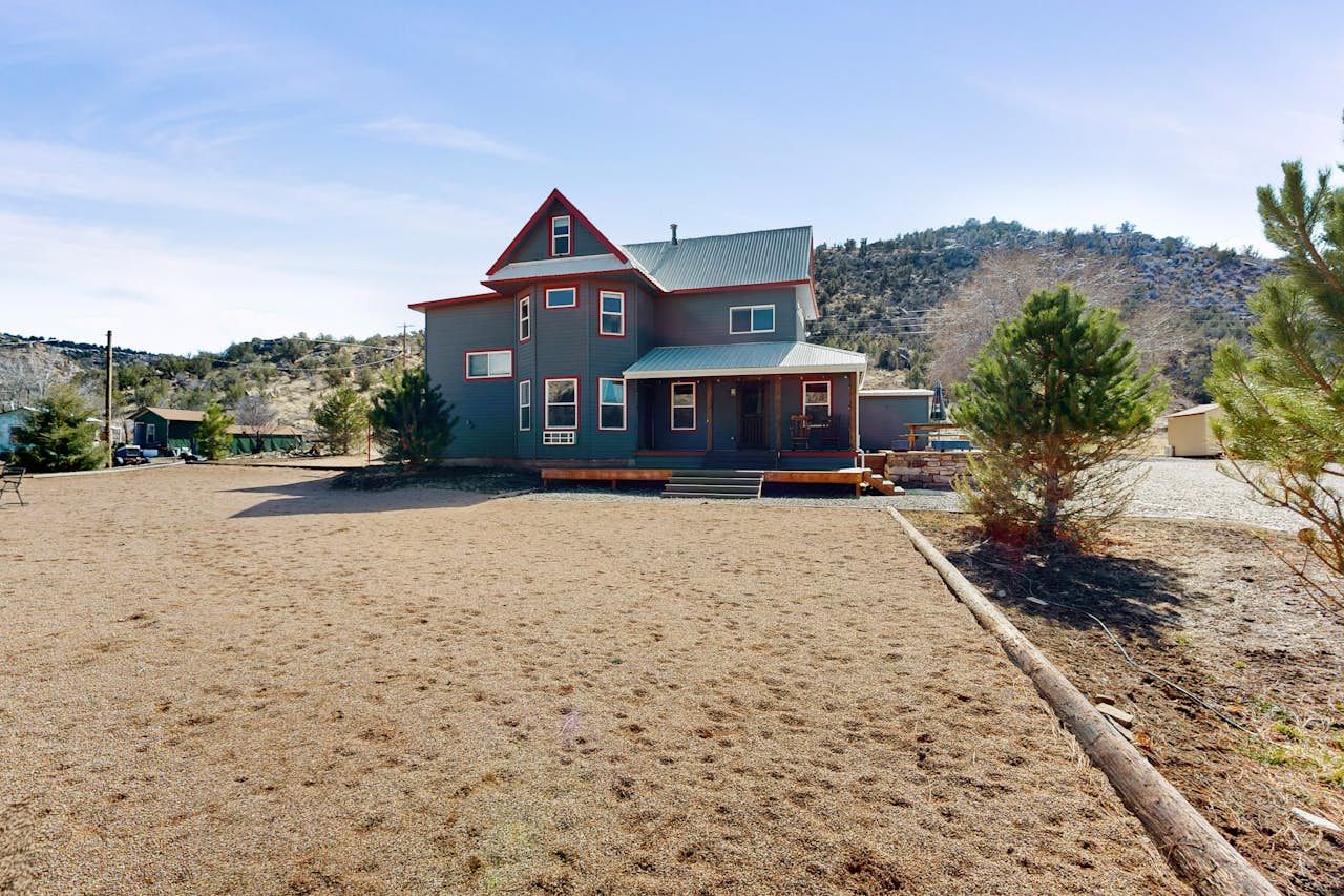 High Horse Inn L2 1 BD Naturita, CO Vacation Rental Vacasa