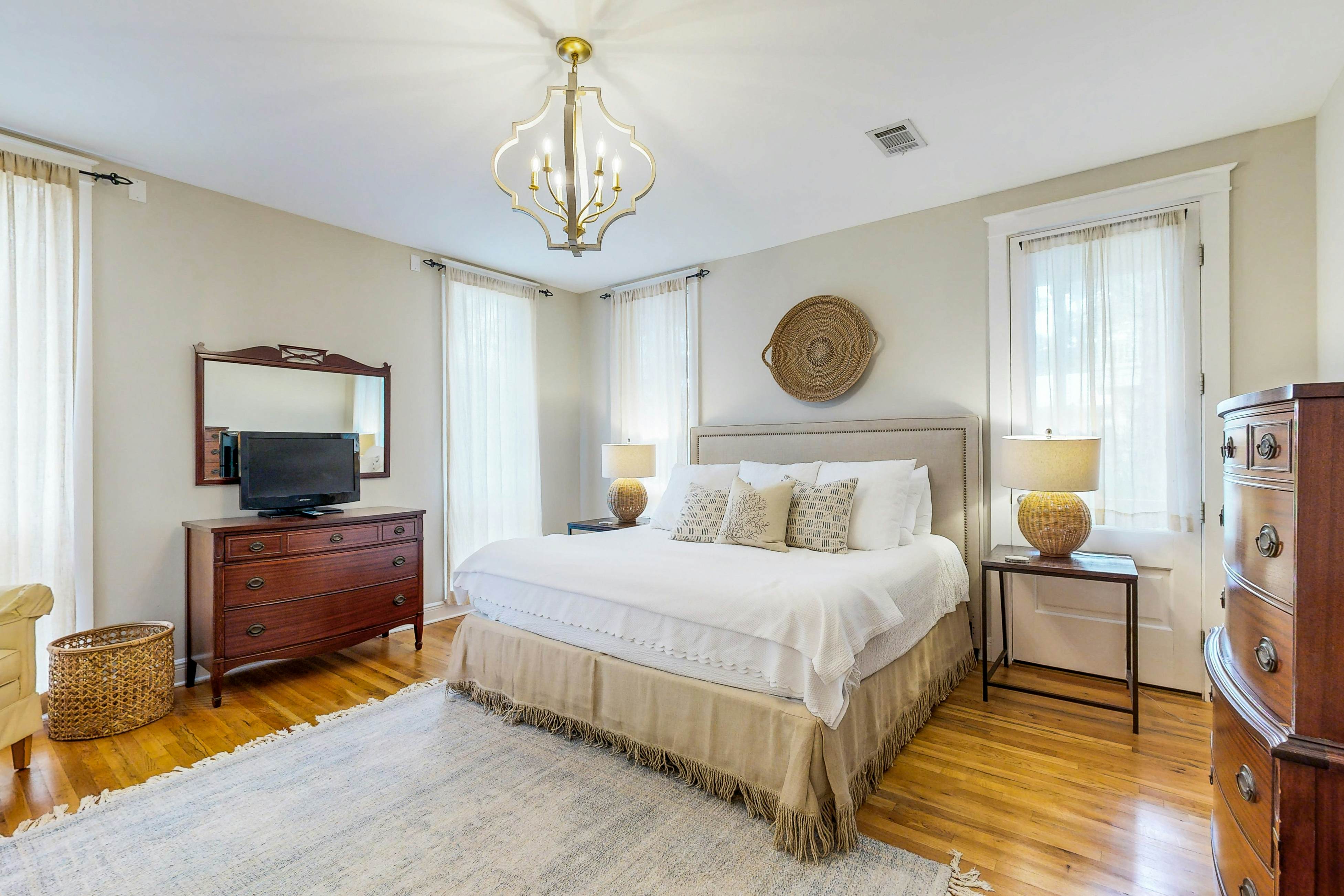 Grove By The Sea - Passin' Thru