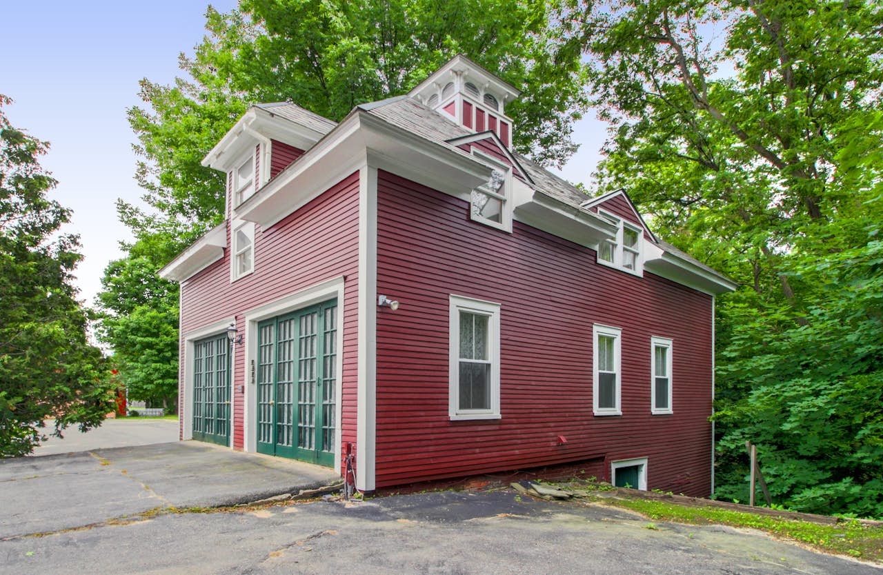 Amato Carriage House, Upper Level 2 BD Vacation Rental in Ludlow, VT