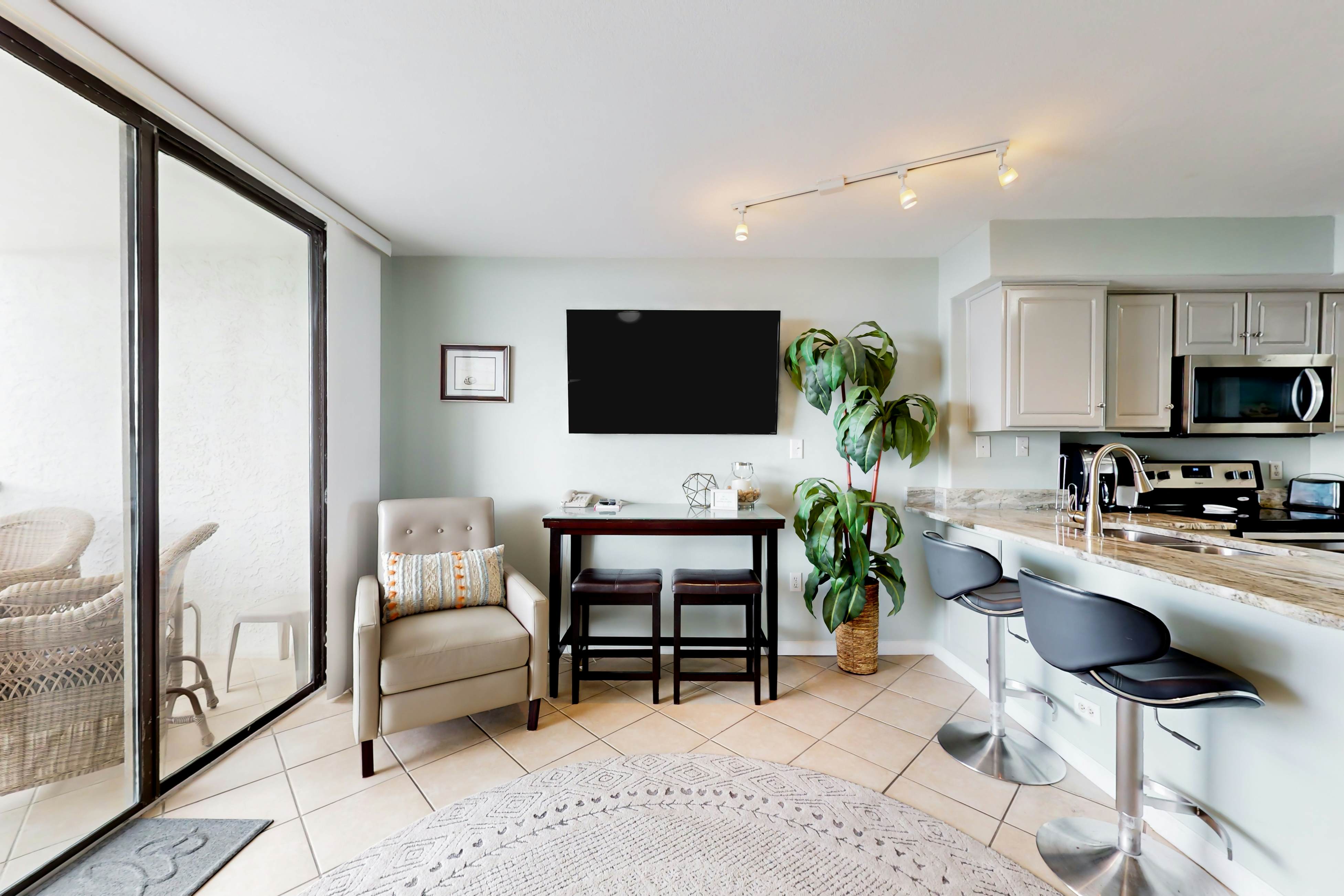 Gulf Shores Surf & Racquet Club 505A