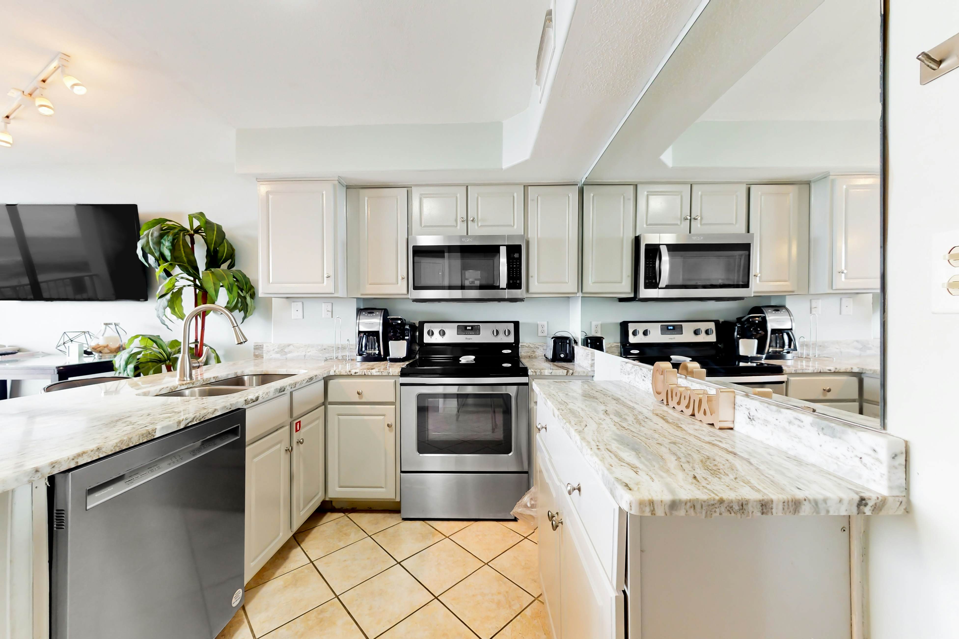 Gulf Shores Surf & Racquet Club 505A