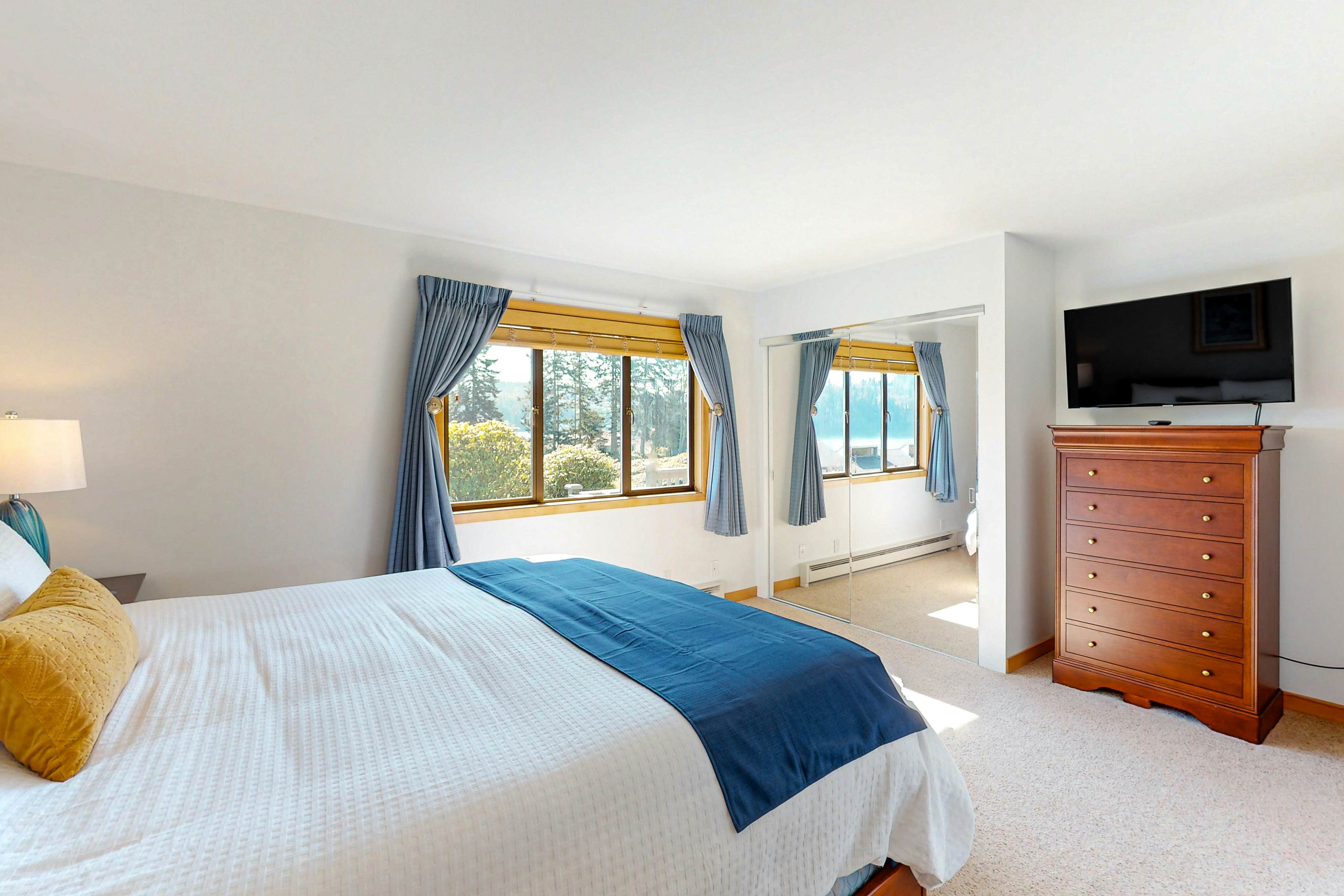 Ludlow Seaside Hale'