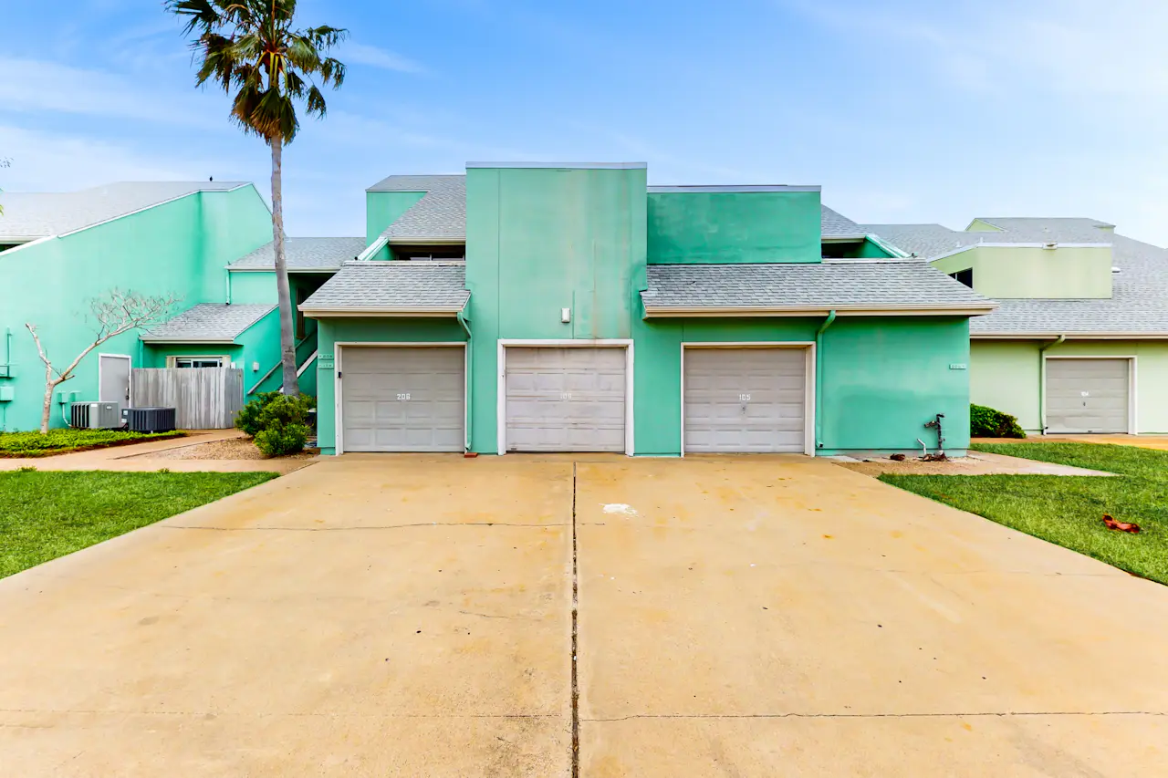 Puente Vista 106 3 BD Corpus Christi, TX Vacation Rental Vacasa