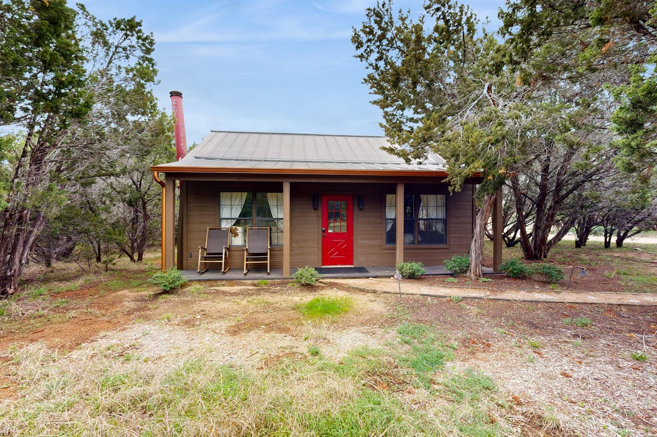Luna Rio Cabana 1 BD Wimberley, TX Vacation Rental Vacasa